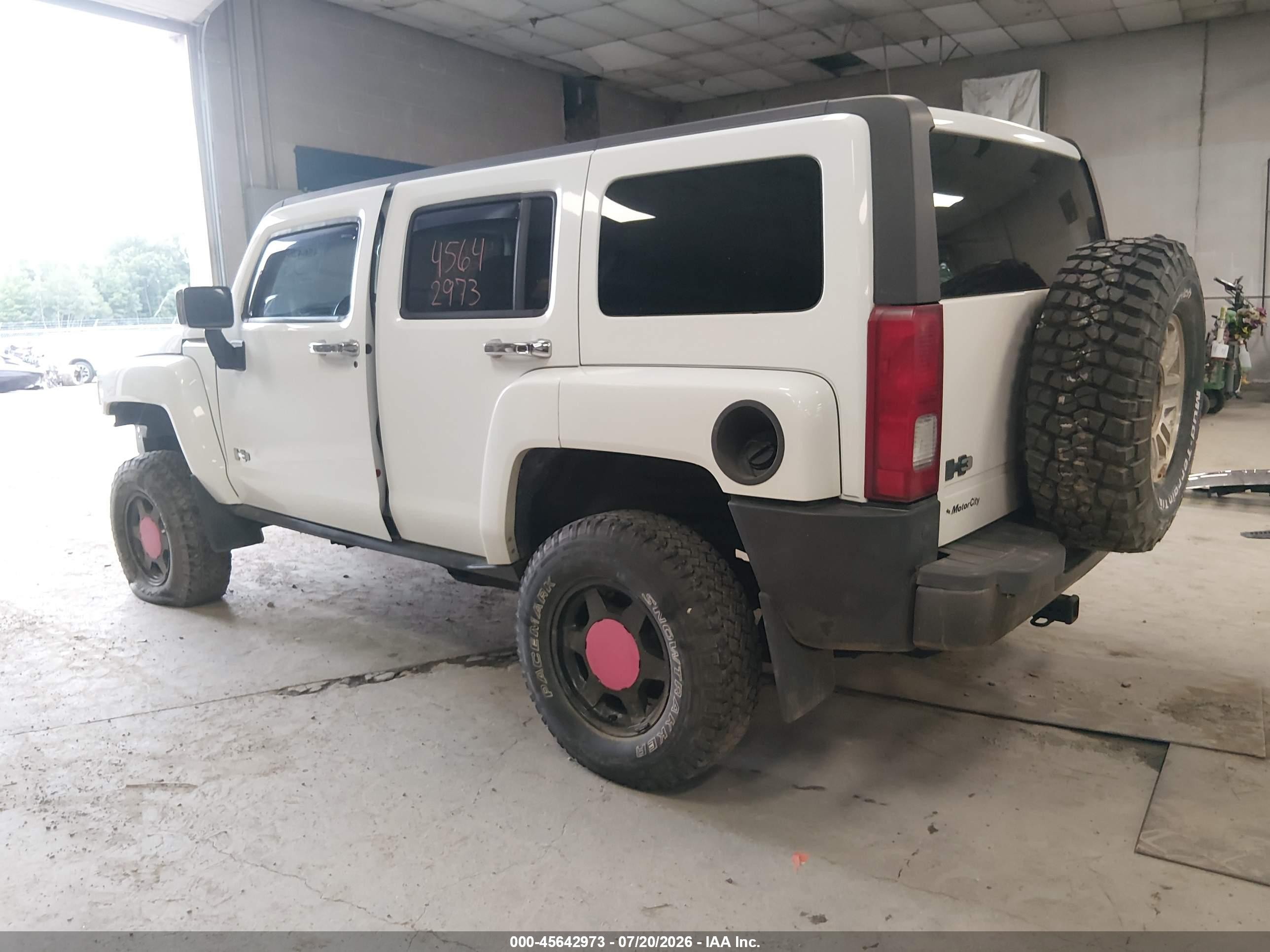 2006 Hummer H3 Suv   Белый vin: 5GTDN136X68297063