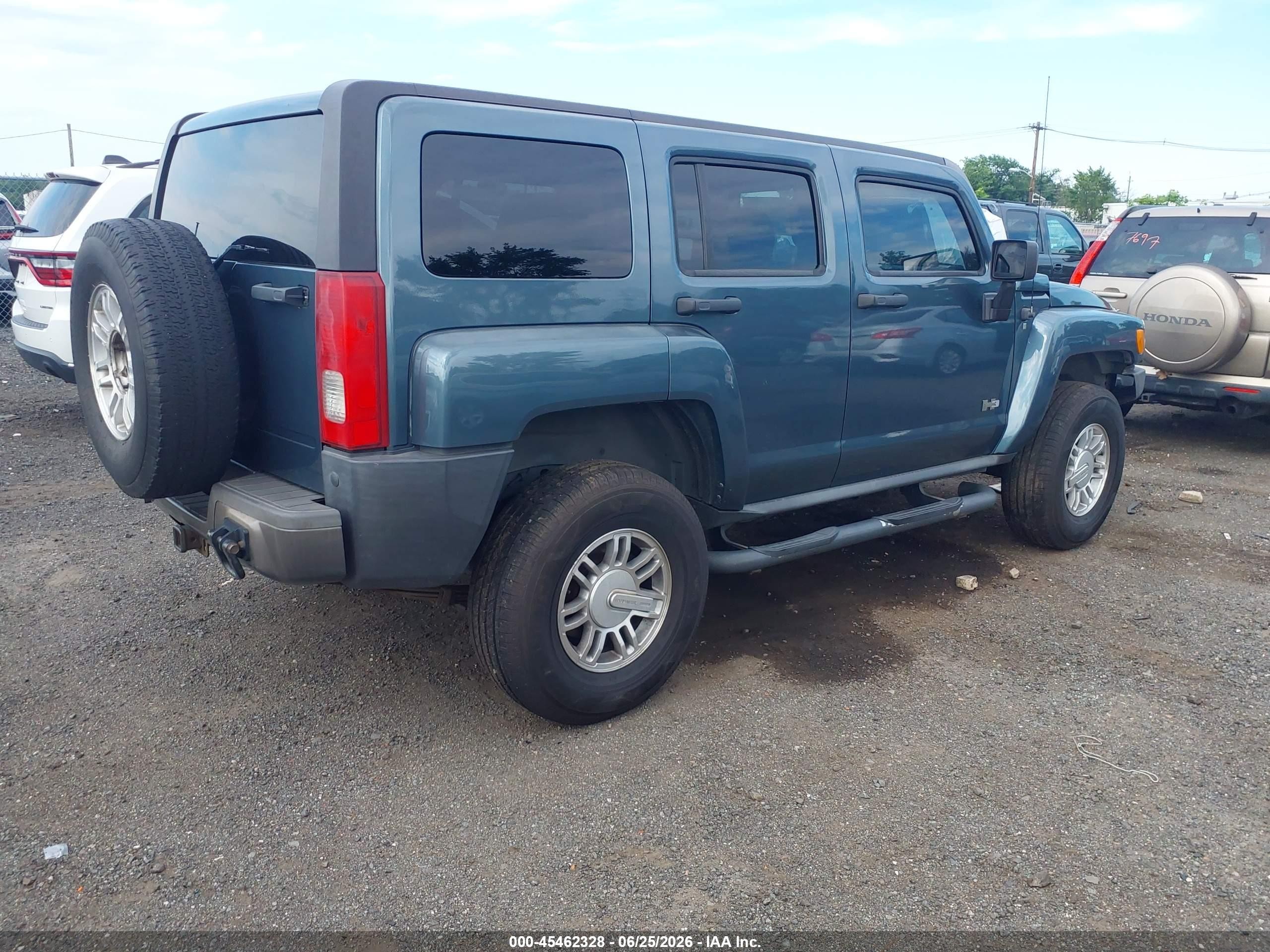 2007 Hummer H3 Suv   Blue vin: 5GTDN13E078123334