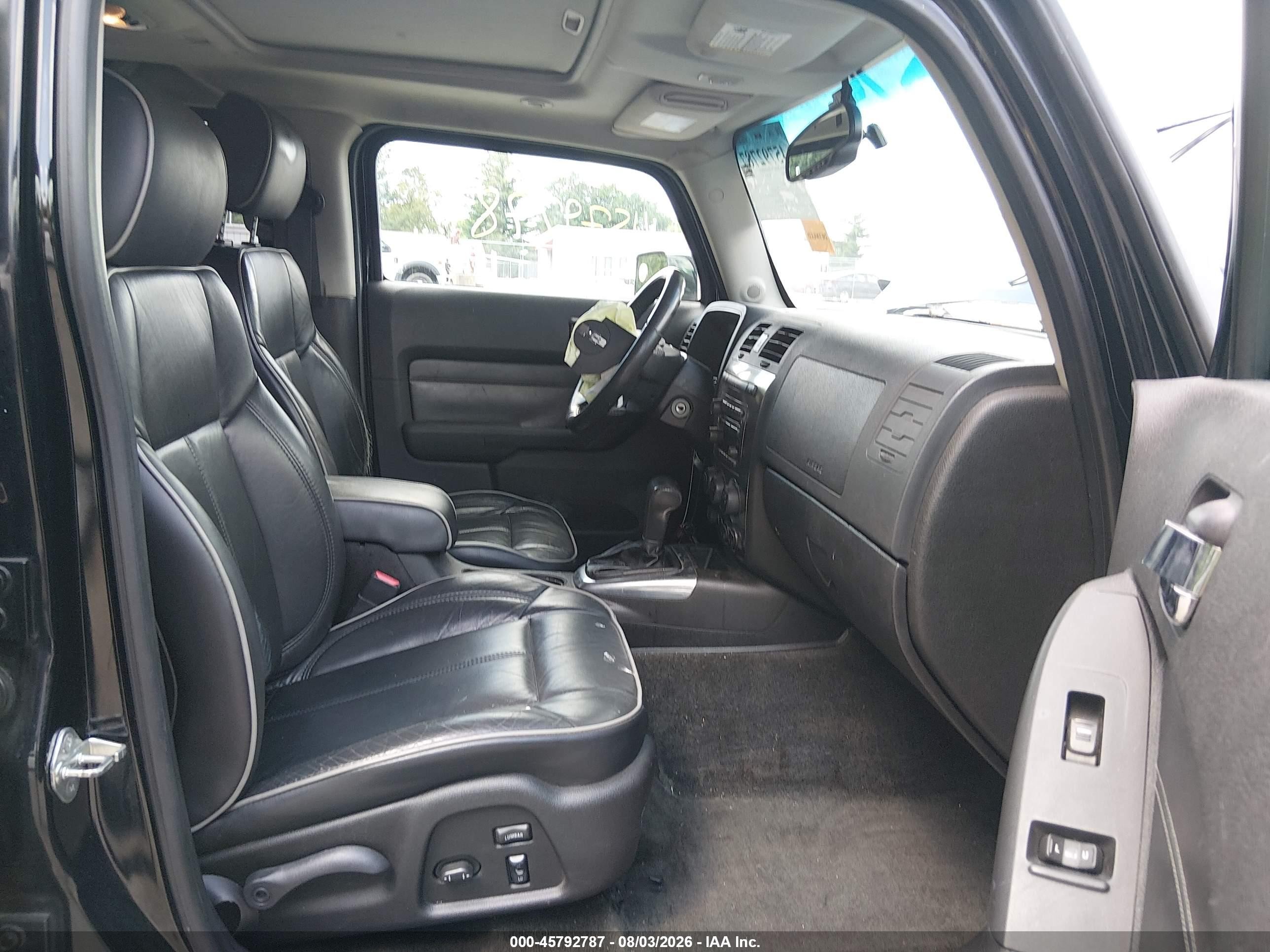 2007 Hummer H3 Suv   Black vin: 5GTDN13E078224681