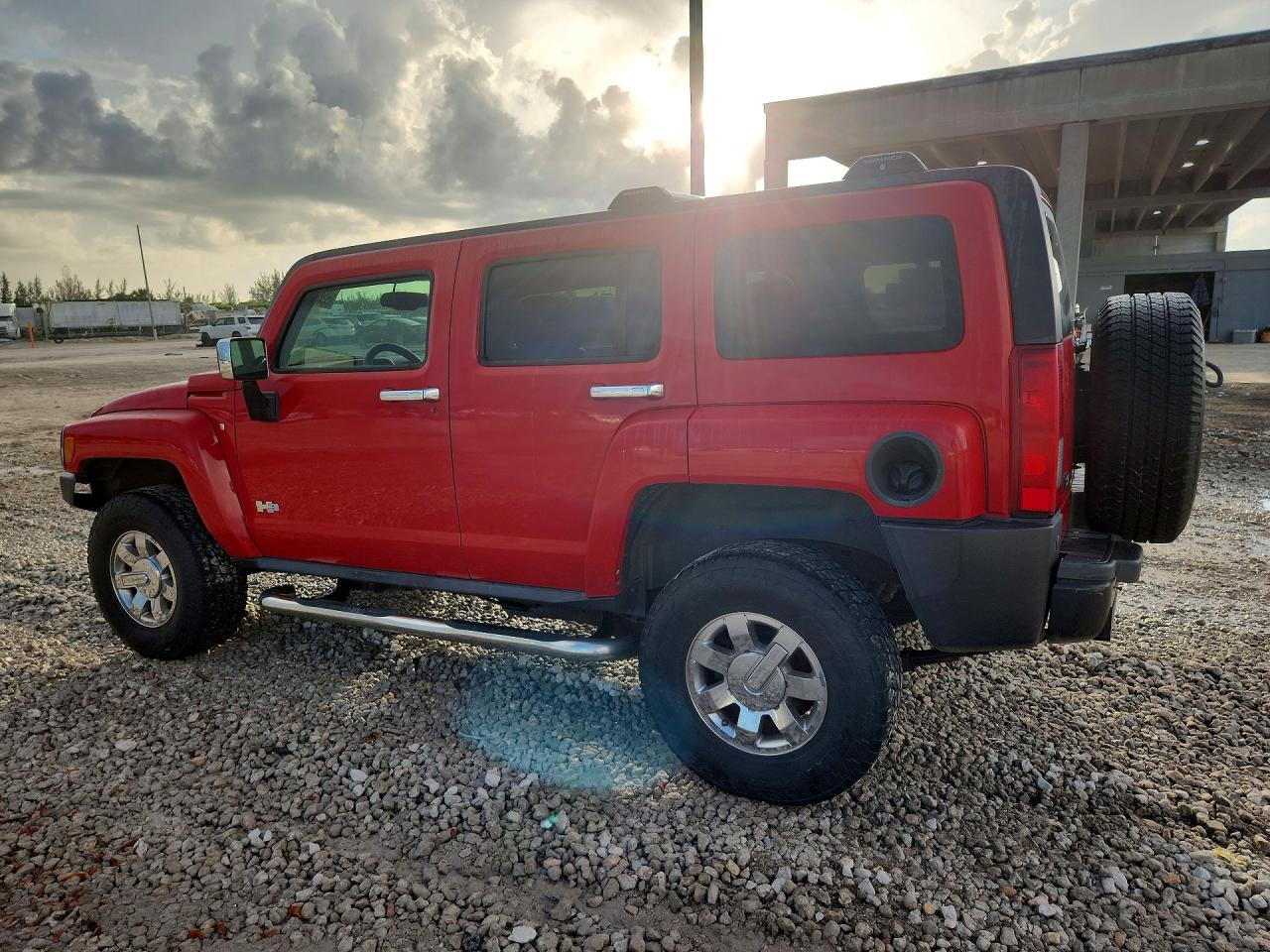 2007 Hummer H3 Красный vin: 5GTDN13E078235583