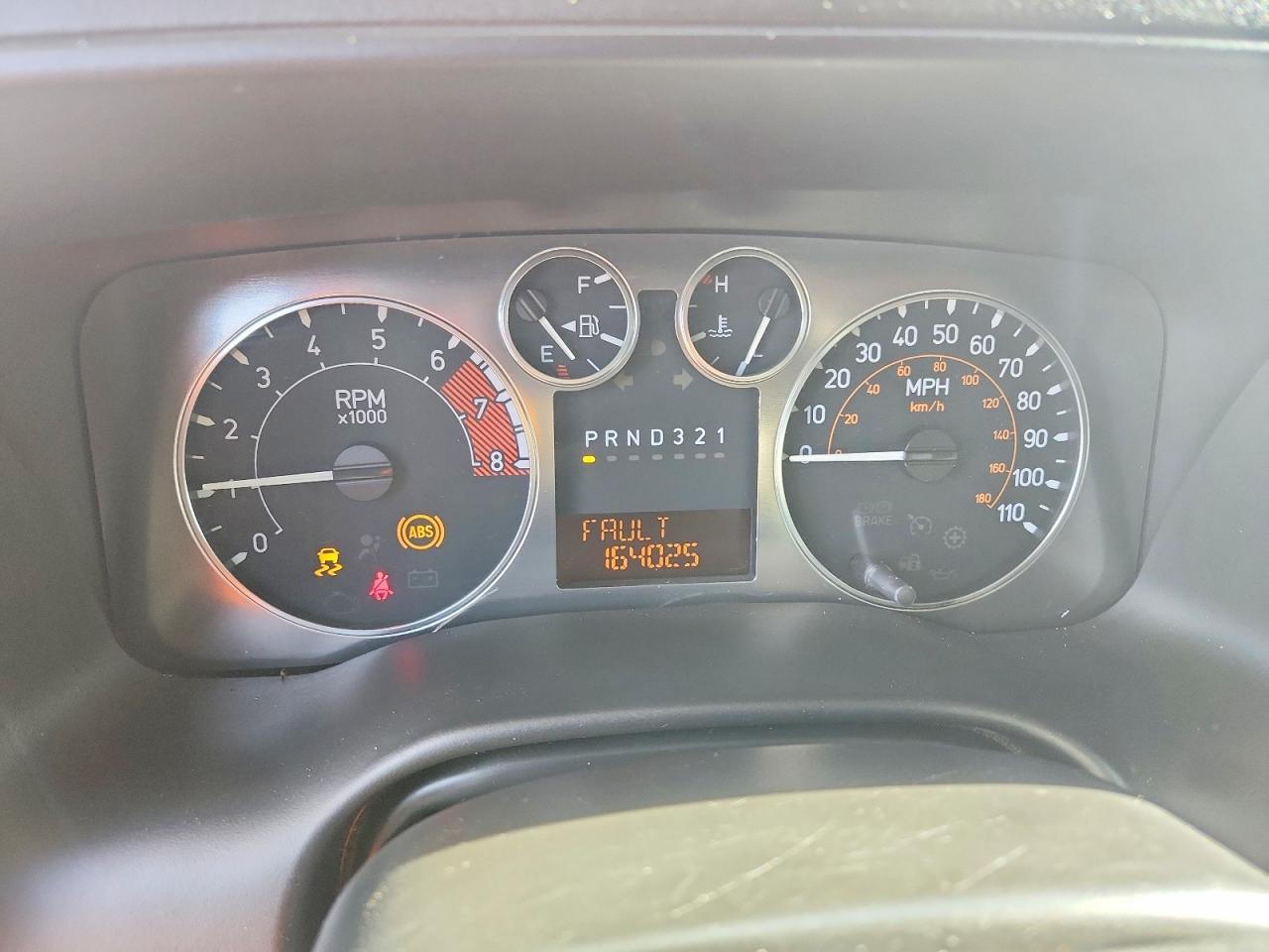 2007 Hummer H3 Красный vin: 5GTDN13E078235583