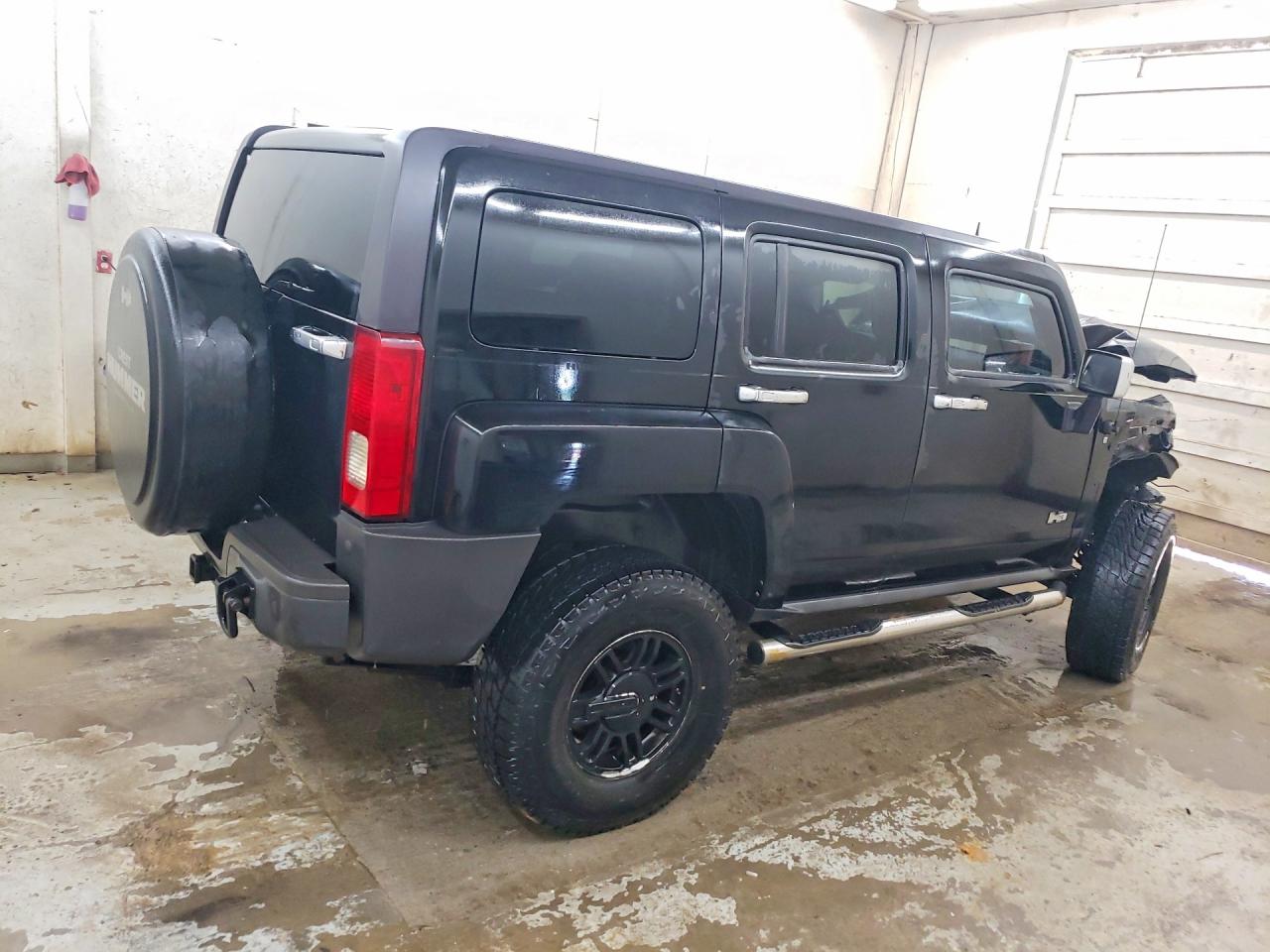 2007 Hummer H3 Black vin: 5GTDN13E078246969