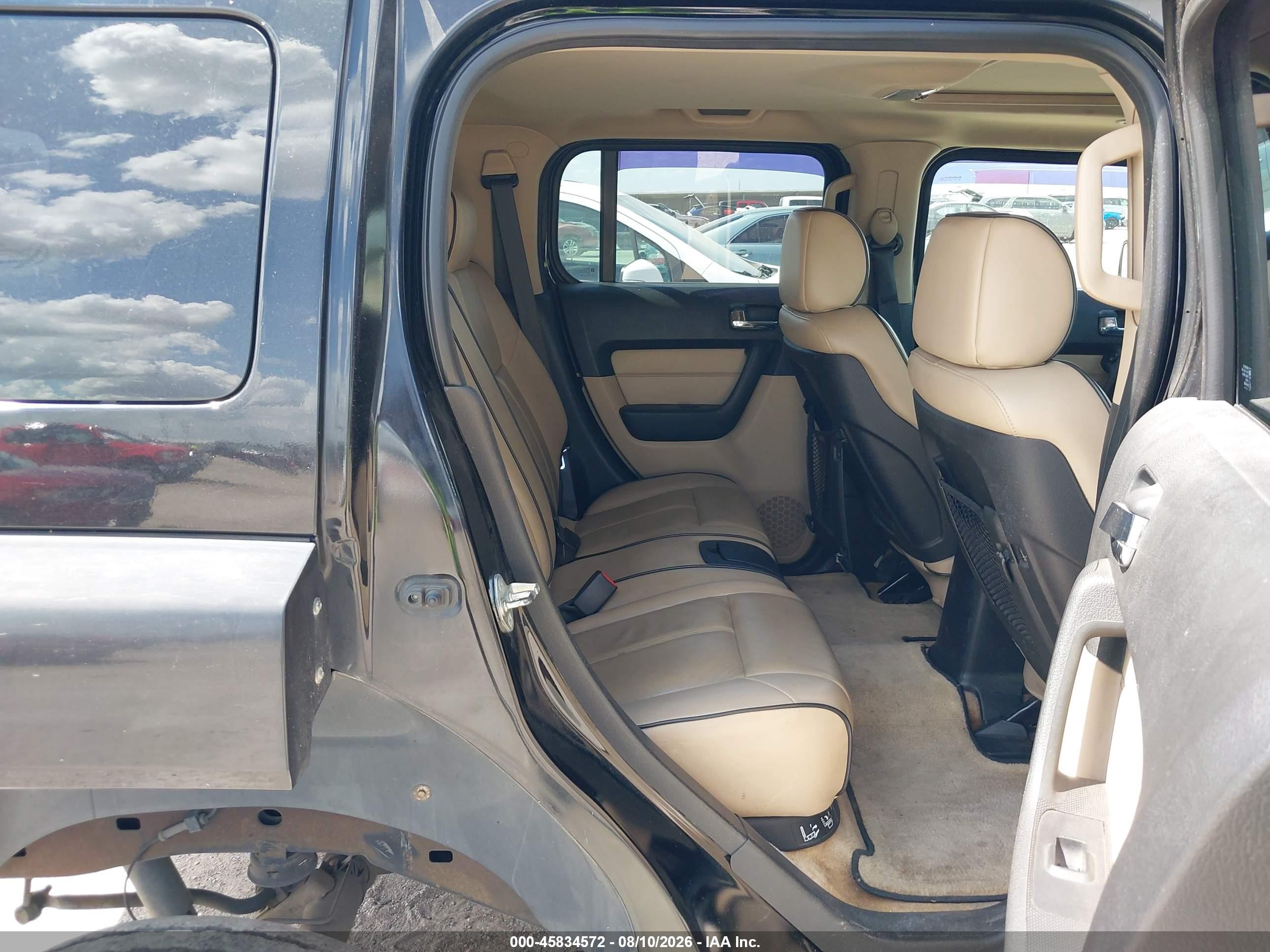 2007 Hummer H3 Suv   Black vin: 5GTDN13E178138456