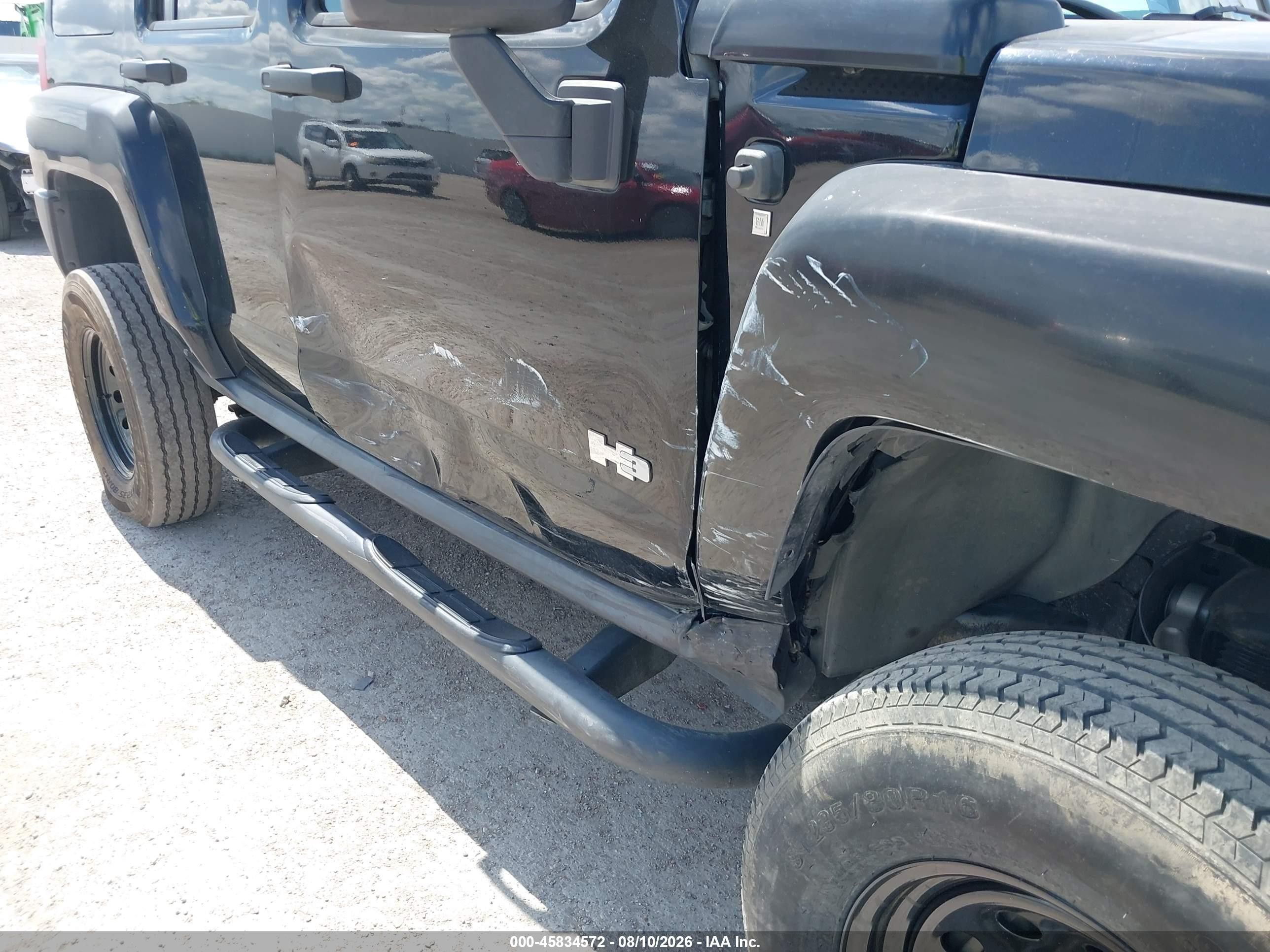 2007 Hummer H3 Suv   Black vin: 5GTDN13E178138456