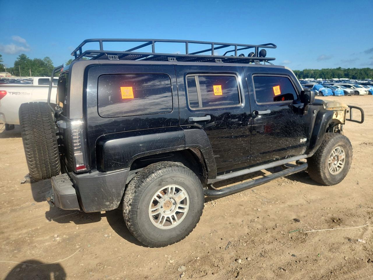 2007 Hummer H3 Black vin: 5GTDN13E178145679
