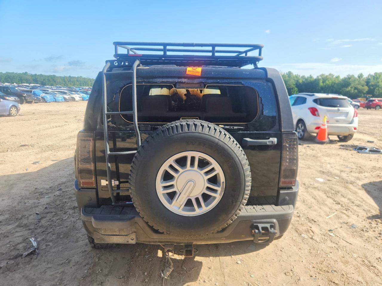2007 Hummer H3 Black vin: 5GTDN13E178145679
