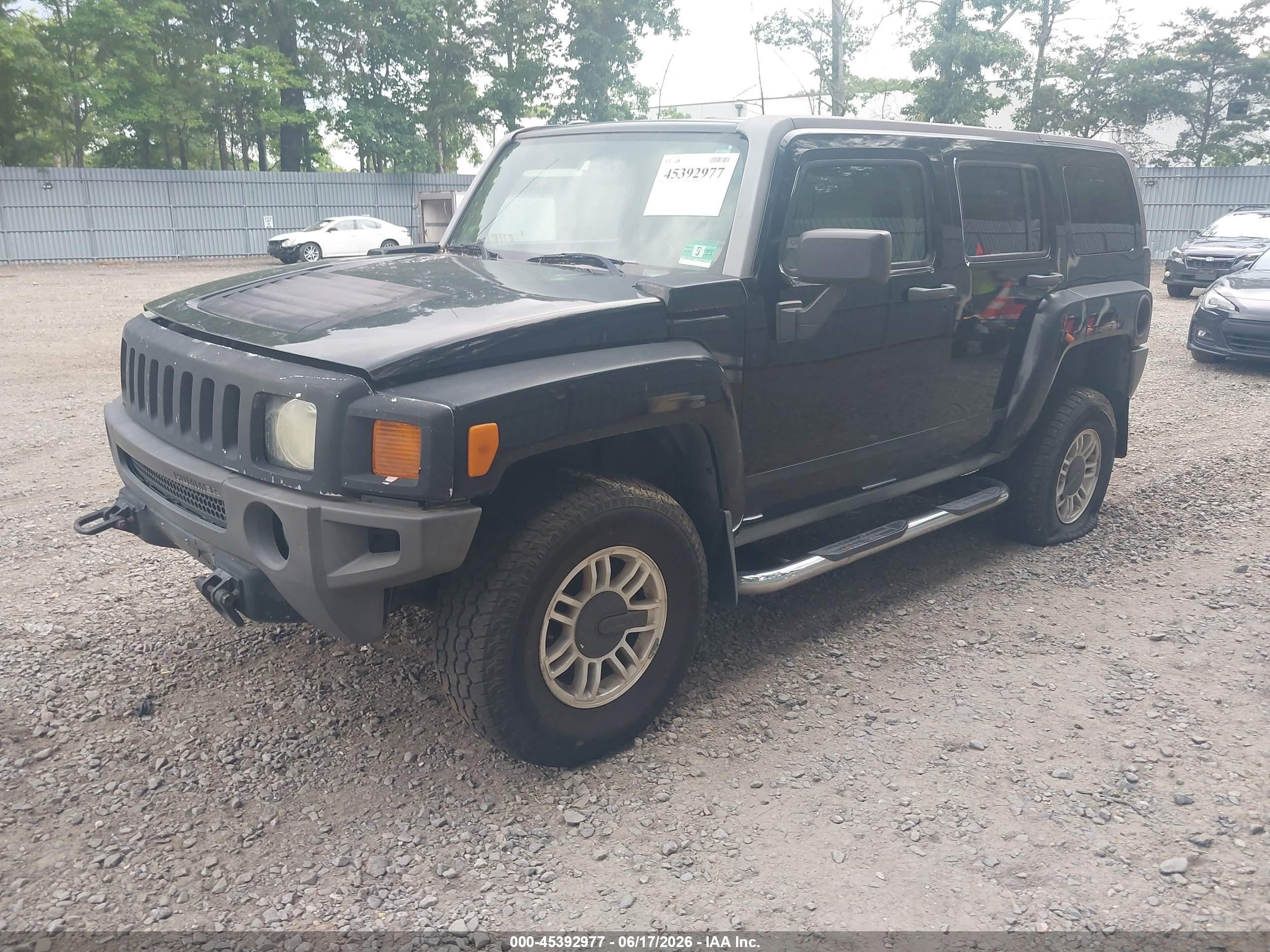 2007 Hummer H3 Suv Black vin: 5GTDN13E178175832
