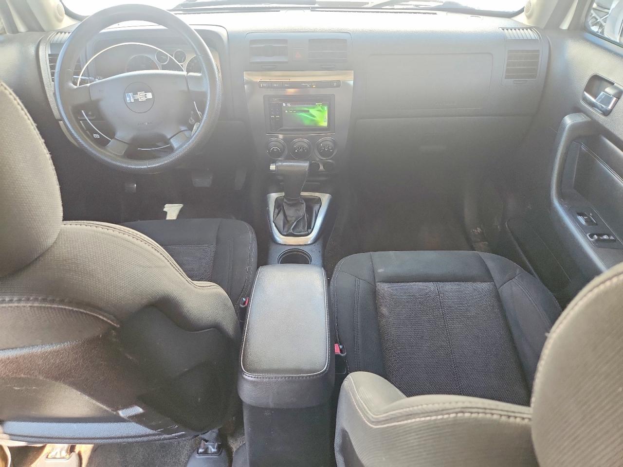2007 Hummer H3 White vin: 5GTDN13E378155792