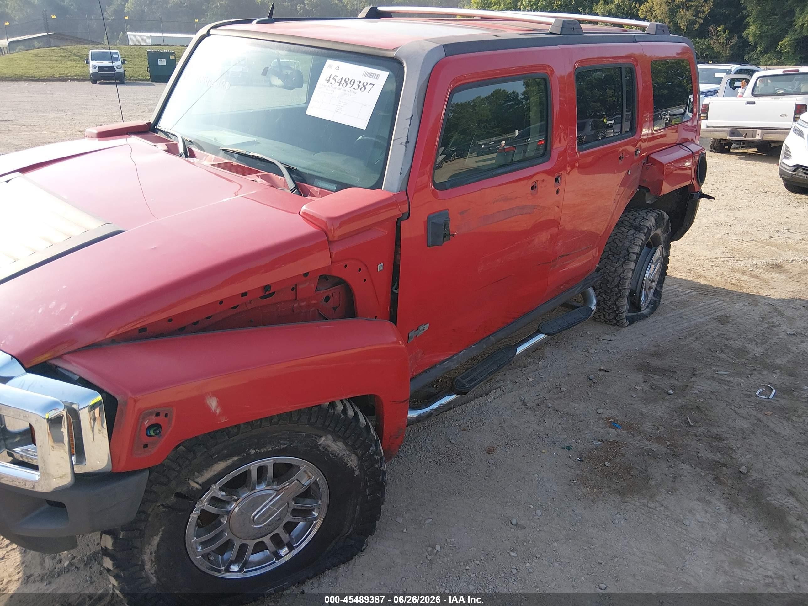 2007 Hummer H3 Suv   Red vin: 5GTDN13E378167389