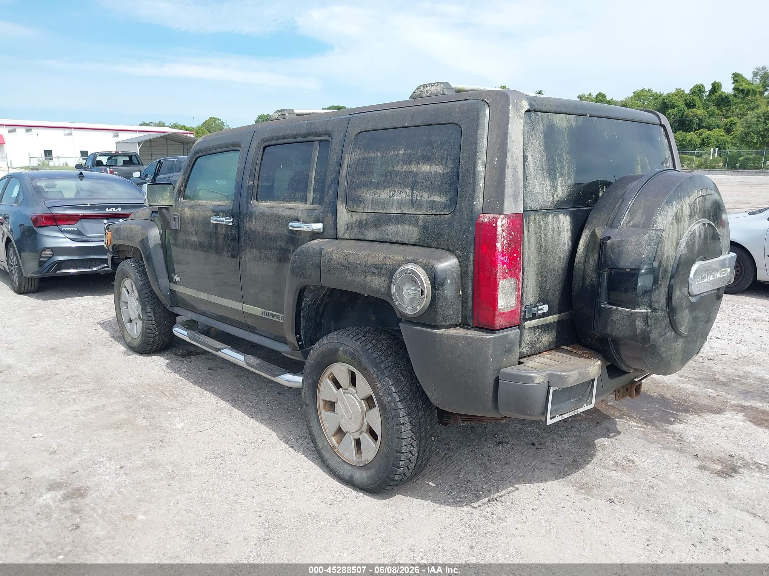 2007 Hummer H3 Suv   Черный vin: 5GTDN13E478115141