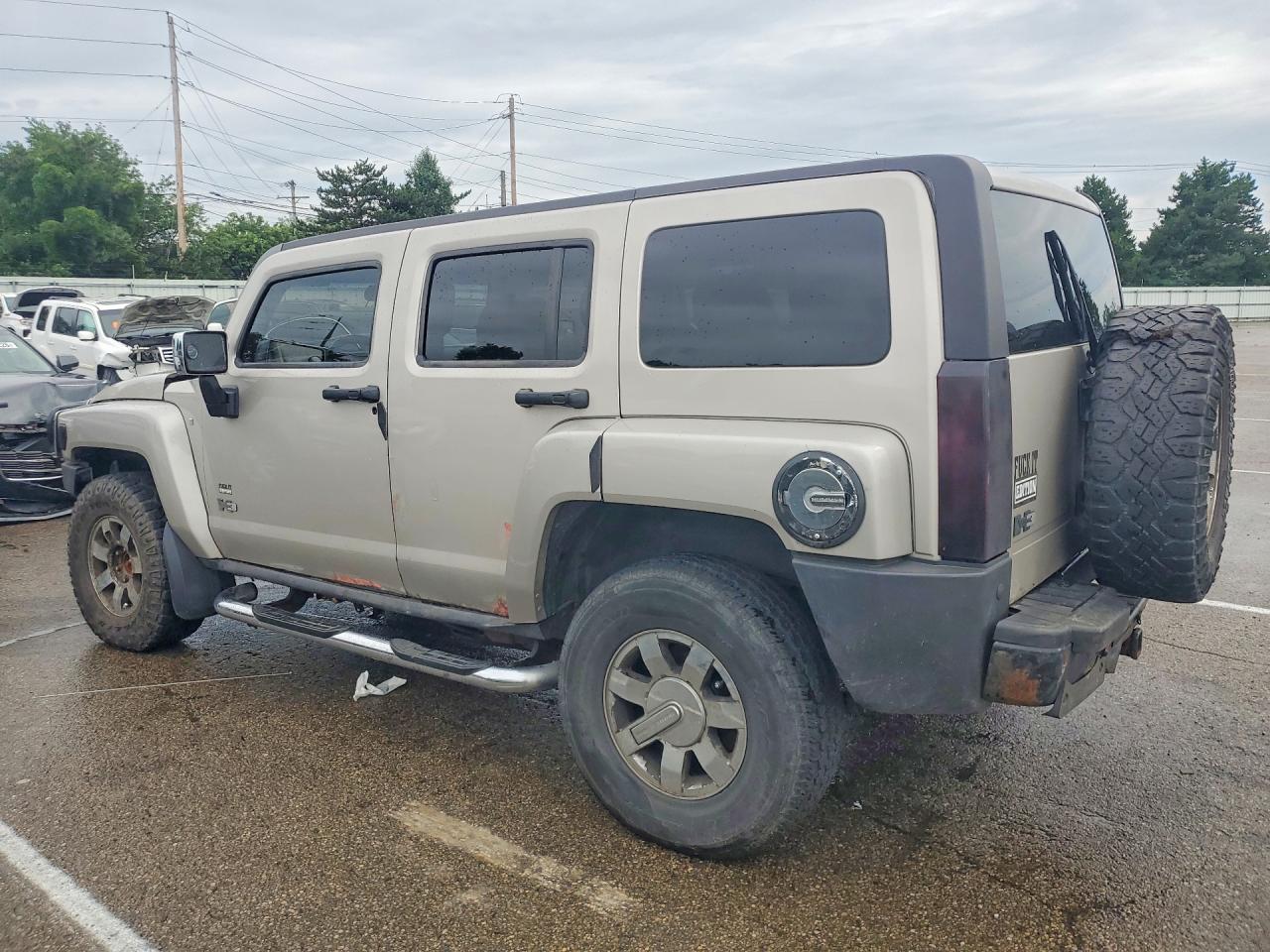 2007 Hummer H3 Tan vin: 5GTDN13E578101443