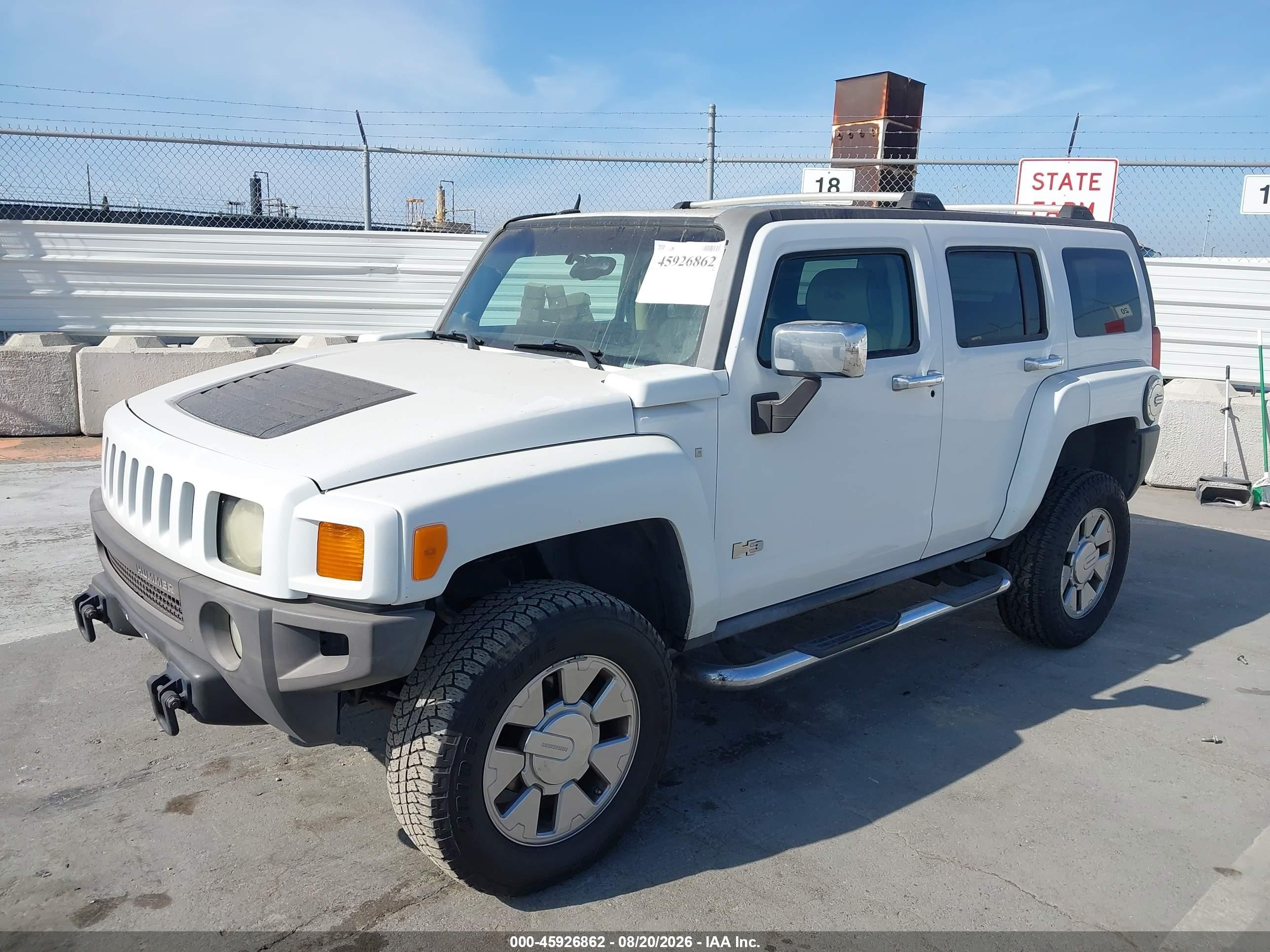 2007 Hummer H3 Suv White vin: 5GTDN13E578159729
