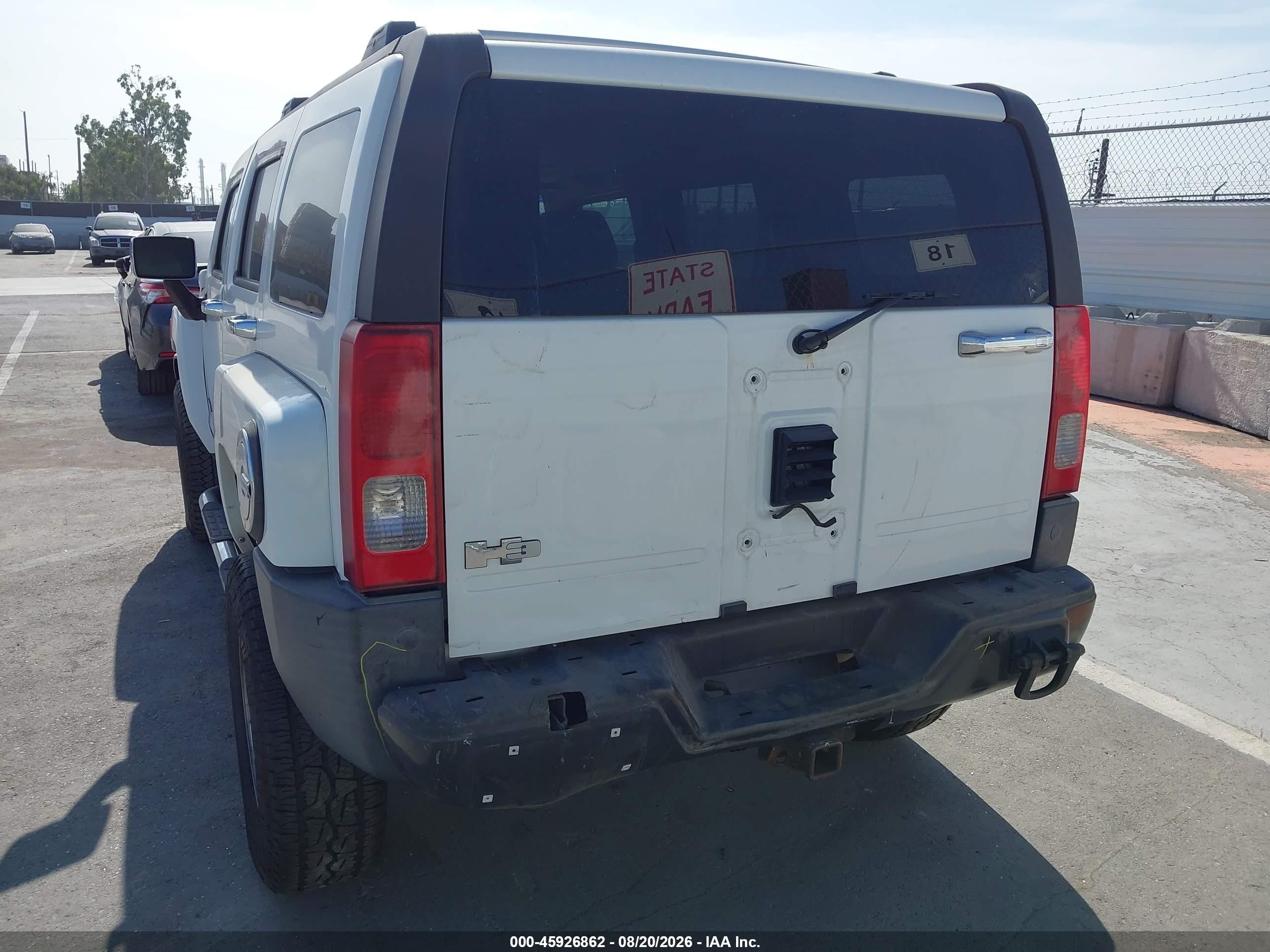 2007 Hummer H3 Suv White vin: 5GTDN13E578159729