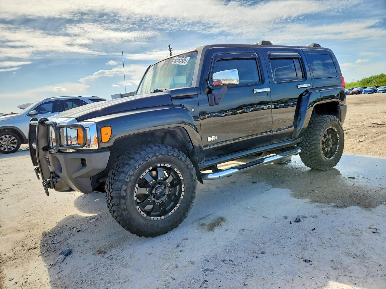 2007 Hummer H3 Black vin: 5GTDN13E578183433