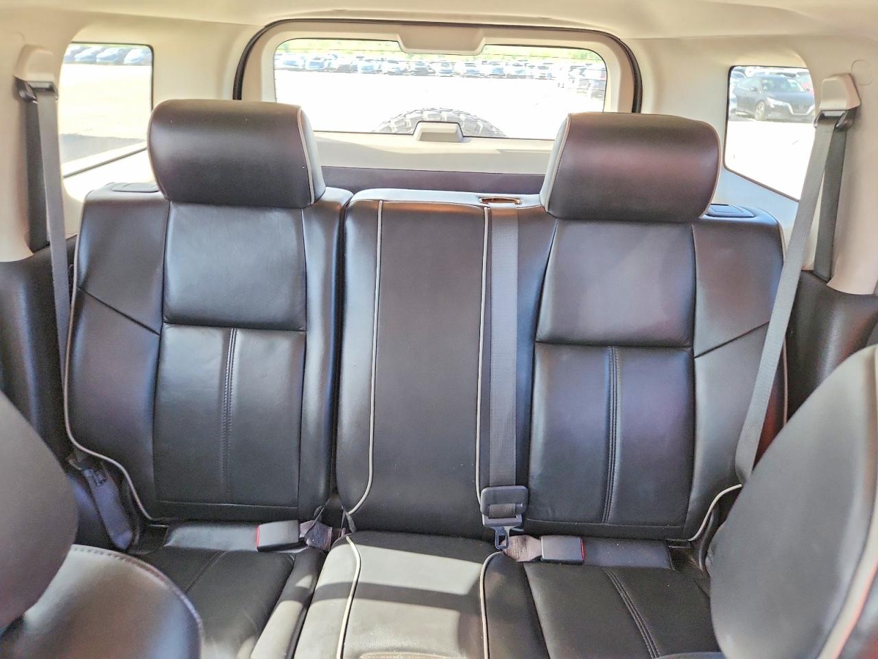 2007 Hummer H3 Black vin: 5GTDN13E578183433
