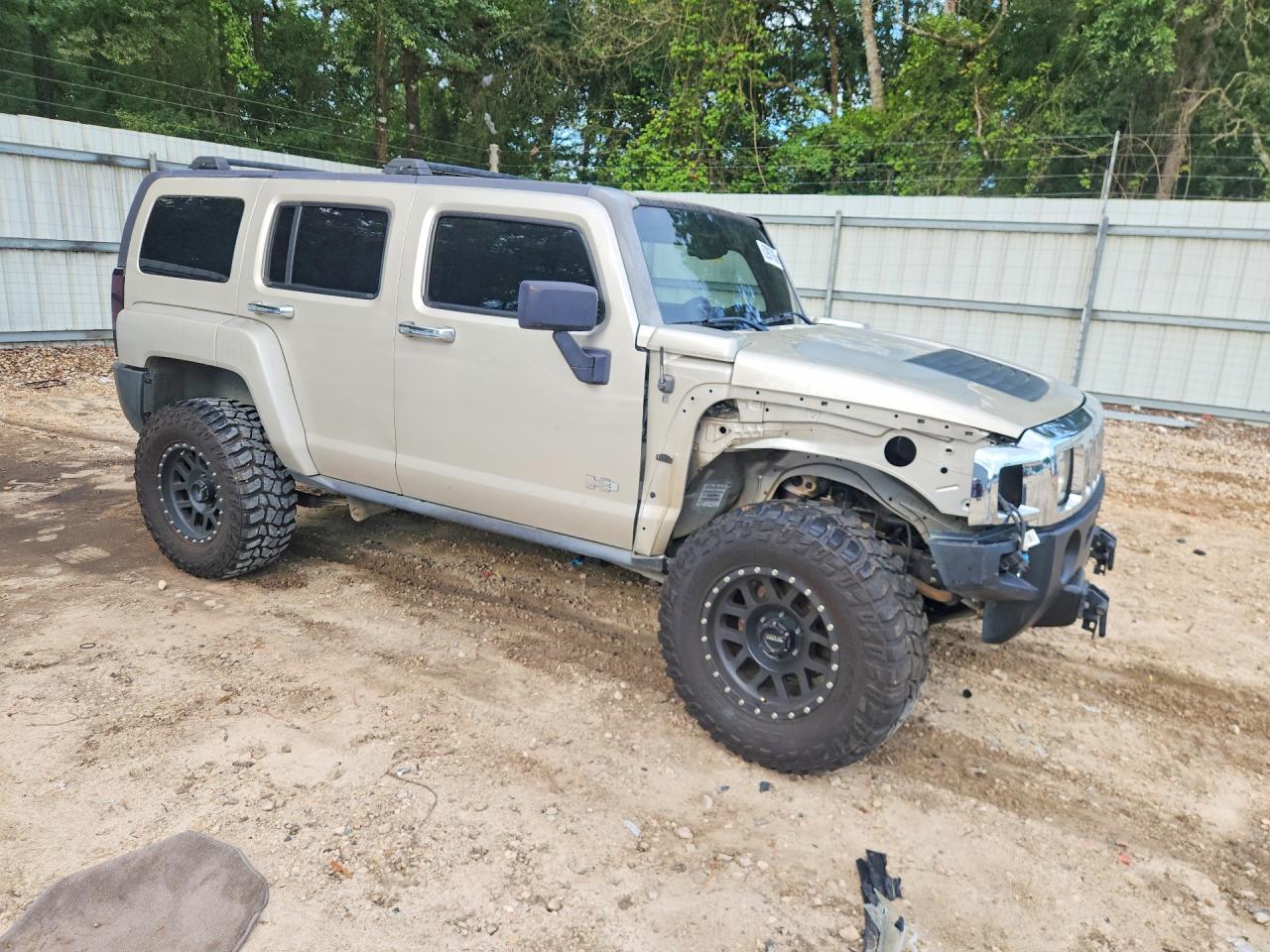 2007 Hummer H3 Beige vin: 5GTDN13E578218018