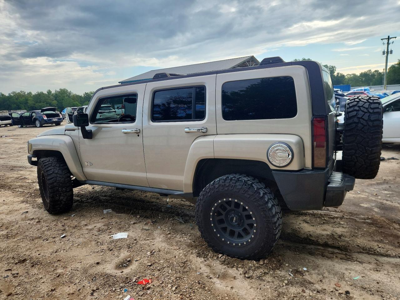 2007 Hummer H3 Beige vin: 5GTDN13E578218018