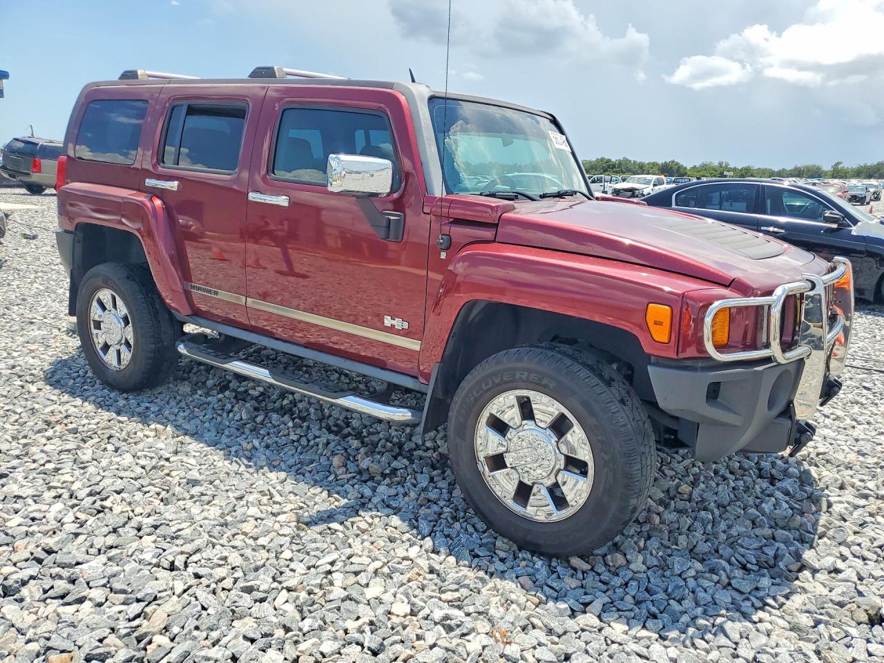 2007 Hummer H3 Burgundy vin: 5GTDN13E778134962