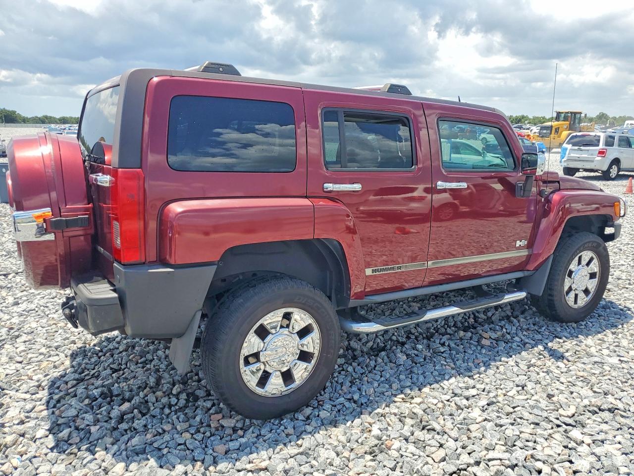 2007 Hummer H3 Burgundy vin: 5GTDN13E778134962