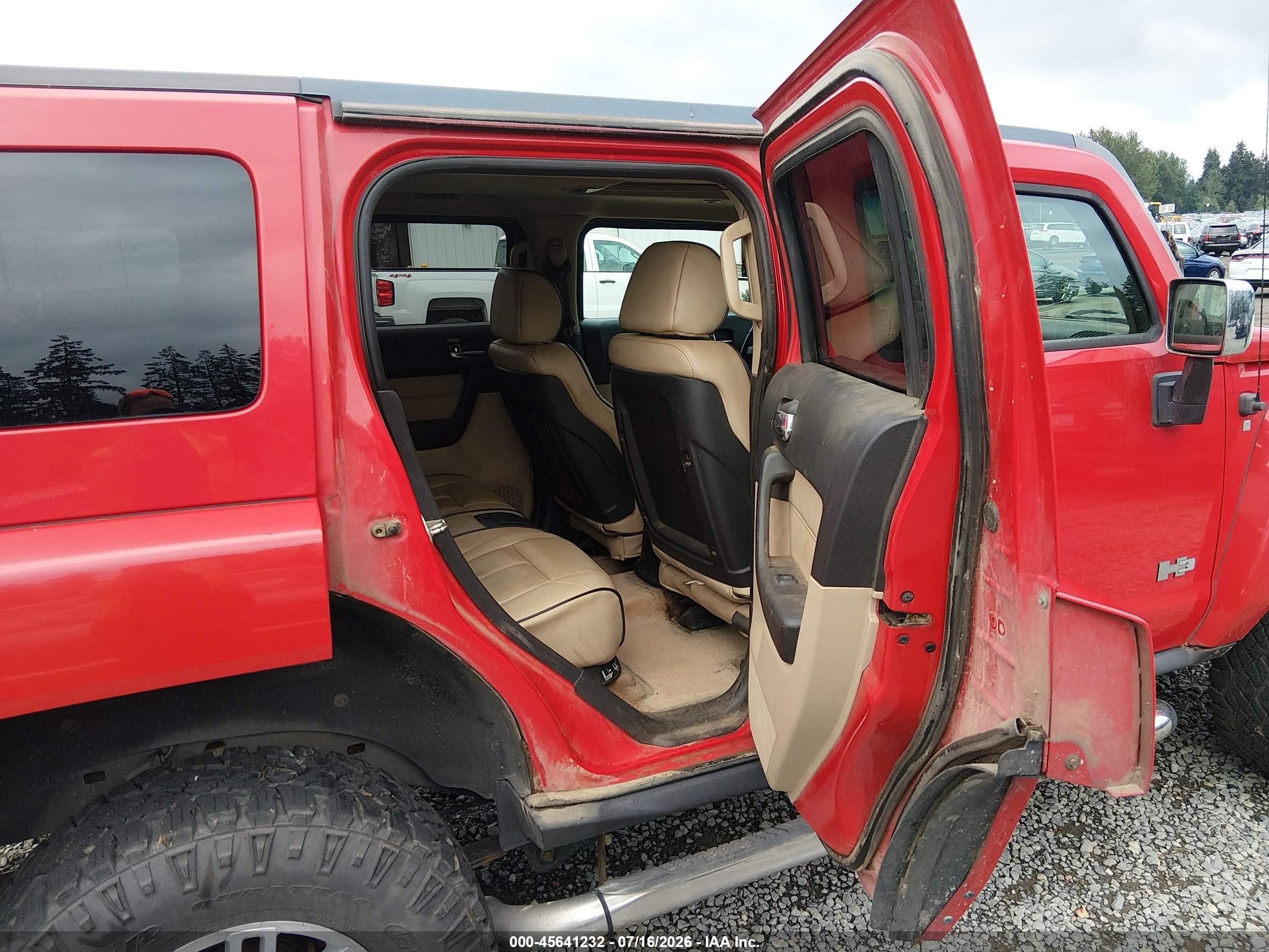 2007 Hummer H3 Suv   Red vin: 5GTDN13E778175902