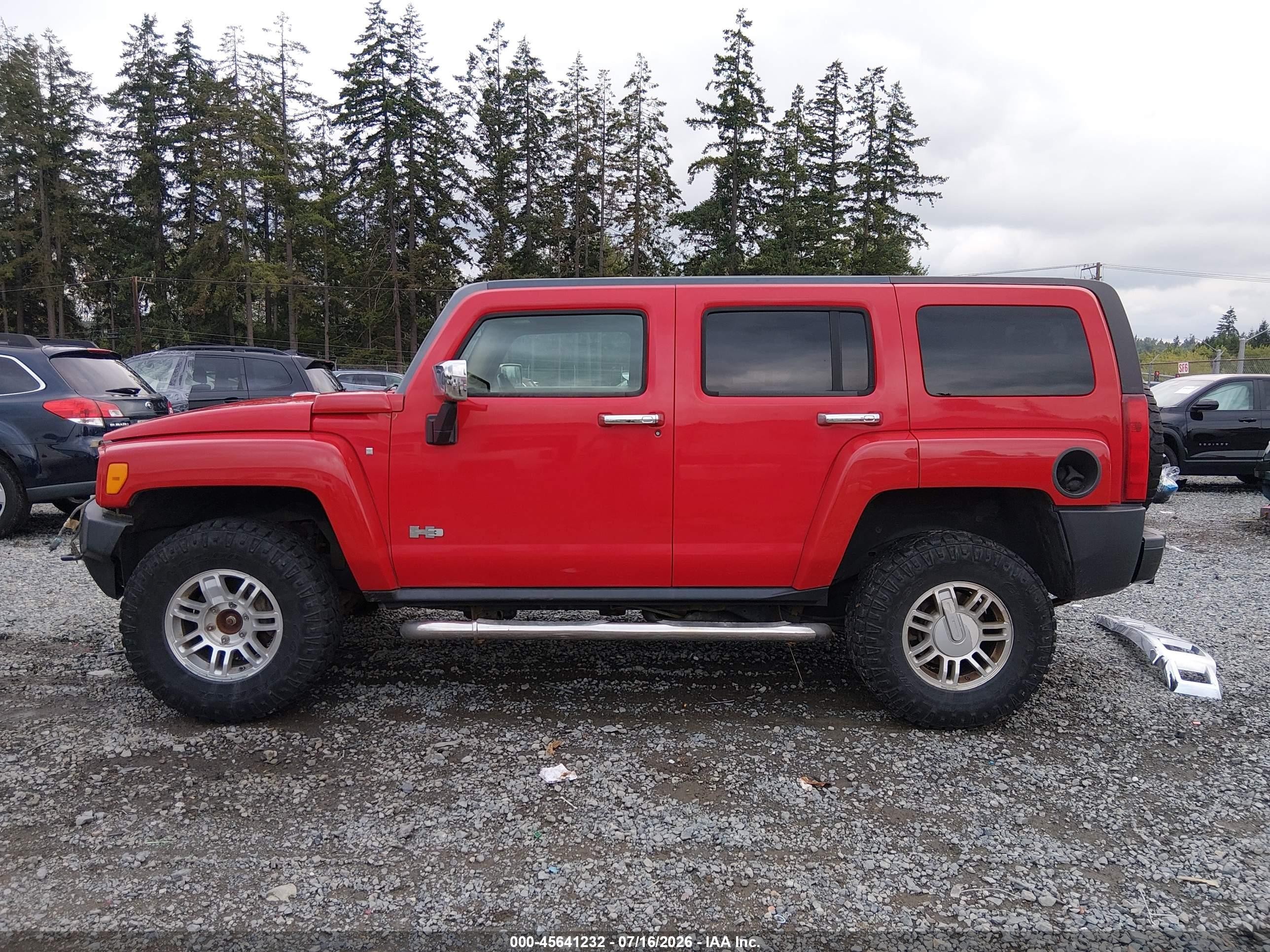2007 Hummer H3 Suv   Red vin: 5GTDN13E778175902