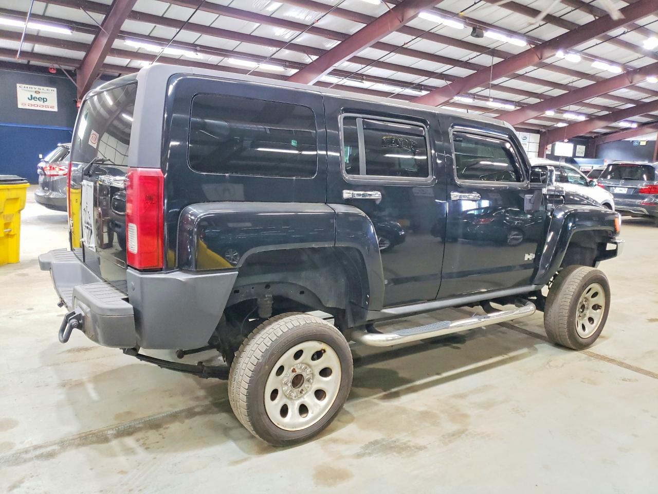 2007 Hummer H3 Black vin: 5GTDN13E778224872