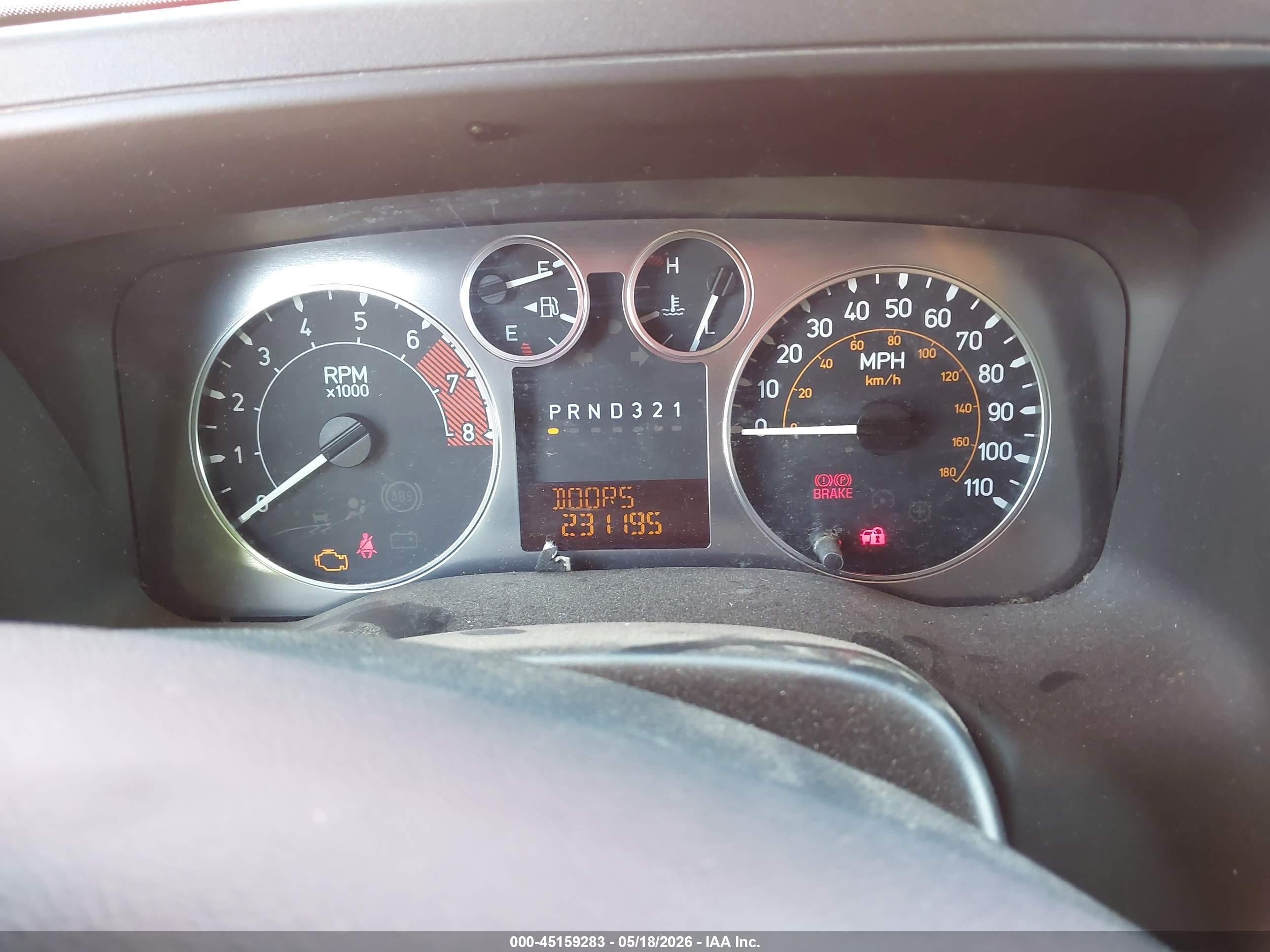 2007 Hummer H3 Suv   Red vin: 5GTDN13E778244796