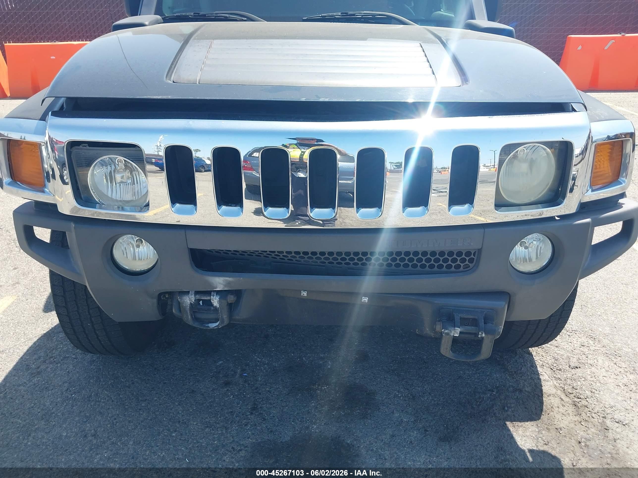 2007 Hummer H3 Suv   Black vin: 5GTDN13E878236223