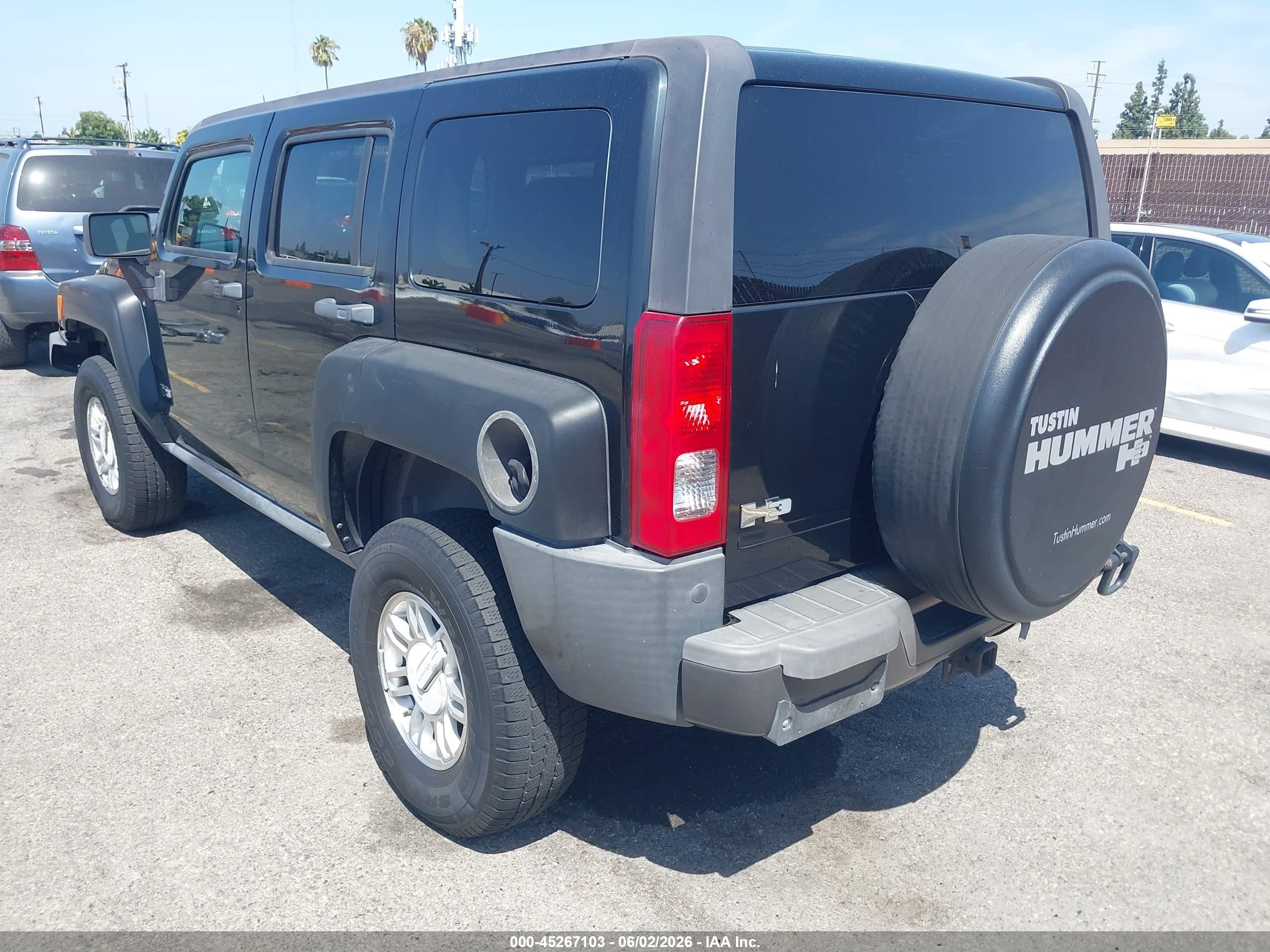 2007 Hummer H3 Suv   Black vin: 5GTDN13E878236223