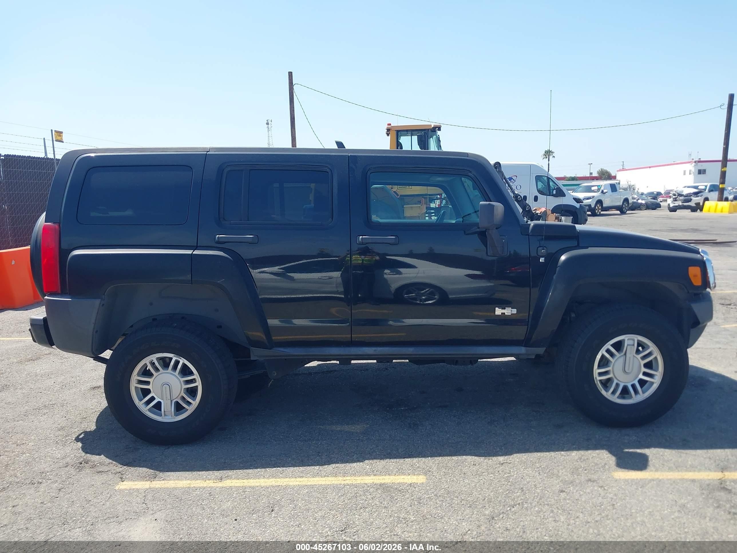 2007 Hummer H3 Suv   Black vin: 5GTDN13E878236223