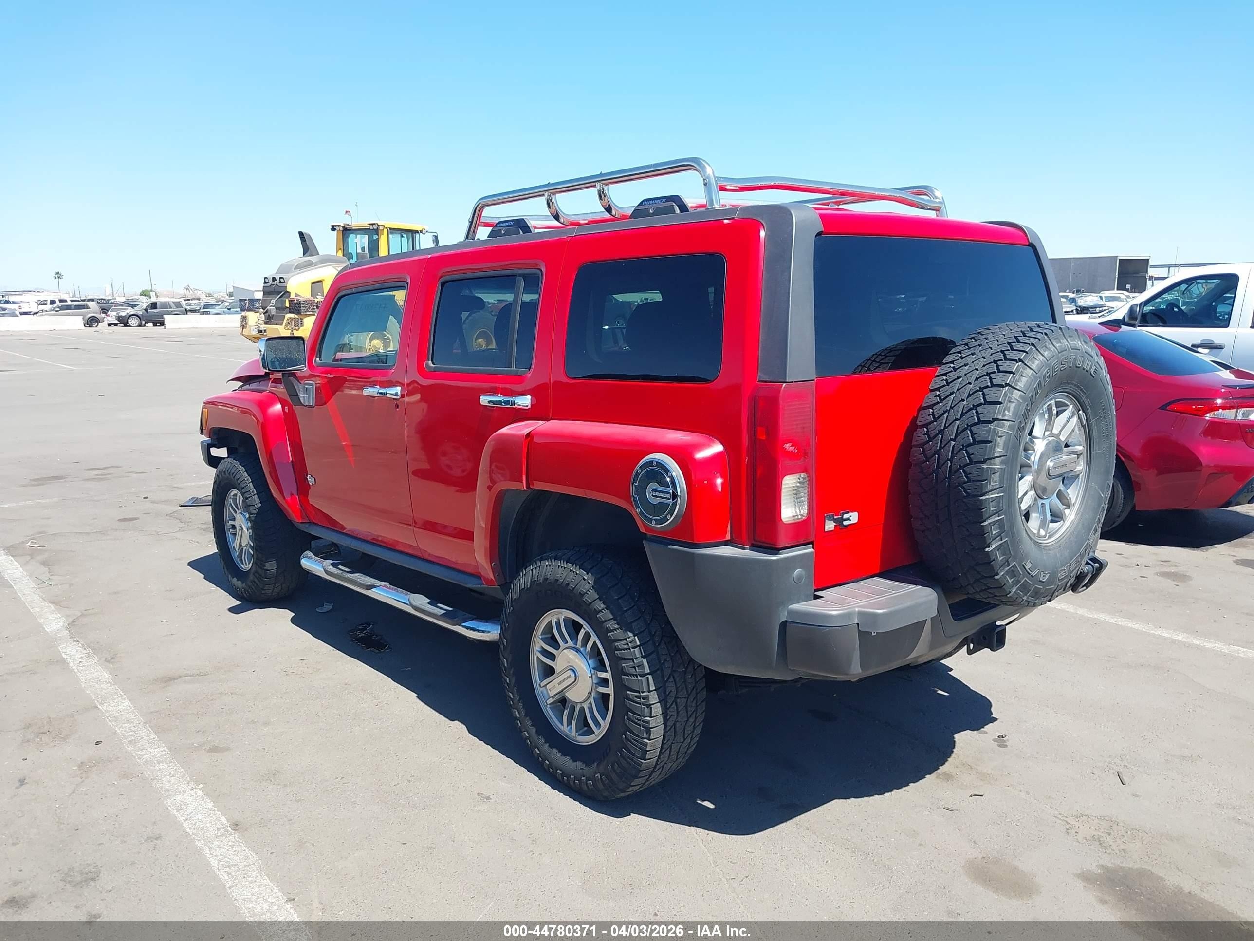 2007 Hummer H3 Suv   Red vin: 5GTDN13E978114261