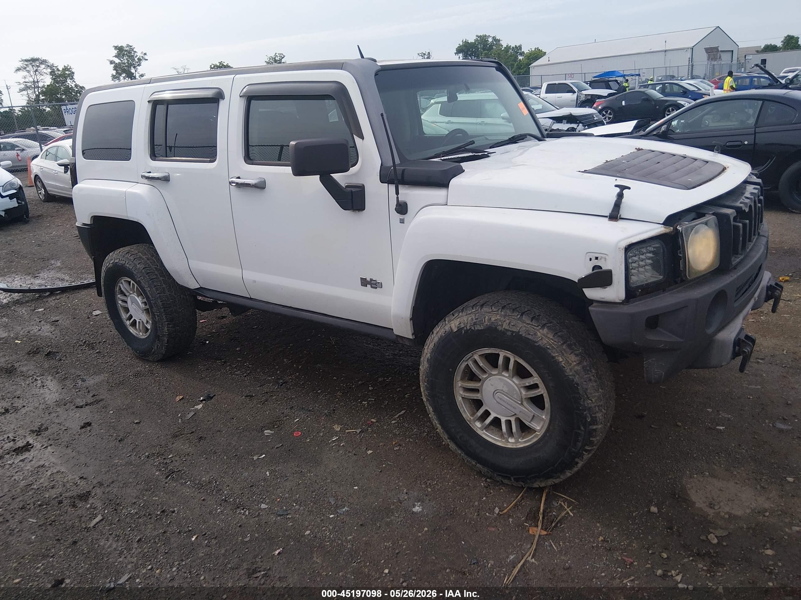 2007 Hummer H3 Suv   White vin: 5GTDN13E978153397