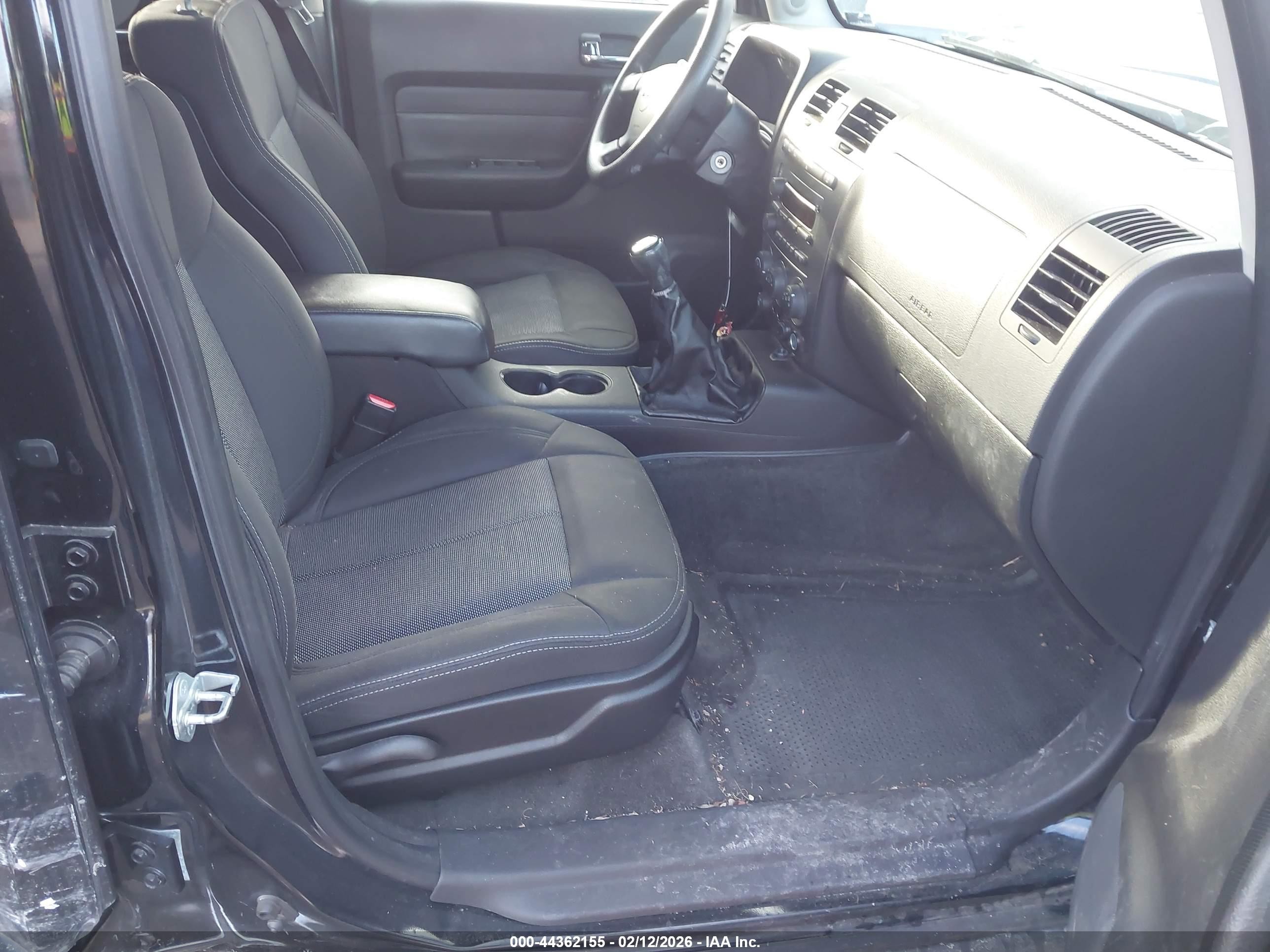 2007 Hummer H3 Suv   Black vin: 5GTDN13E978184858