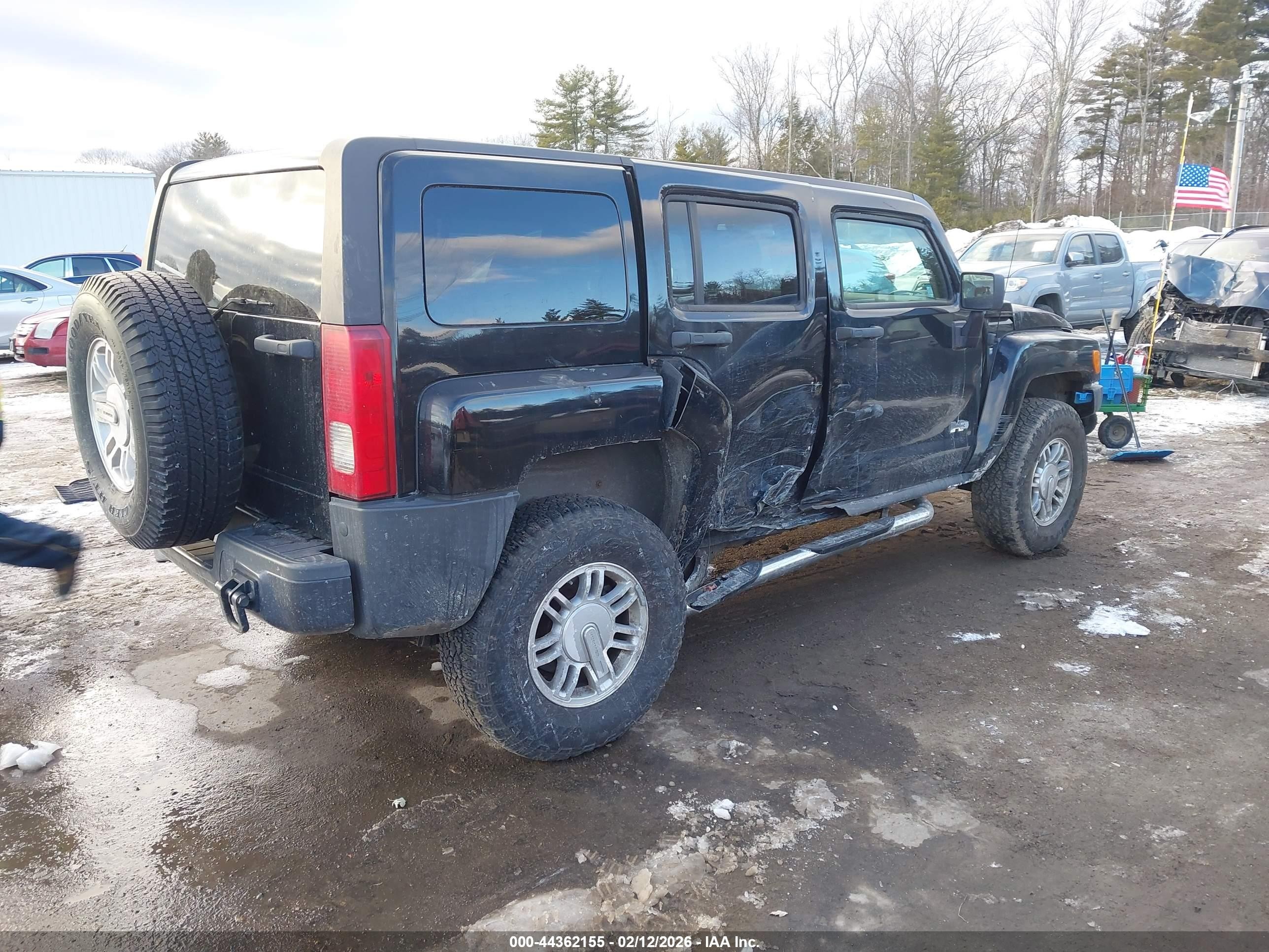 2007 Hummer H3 Suv   Black vin: 5GTDN13E978184858