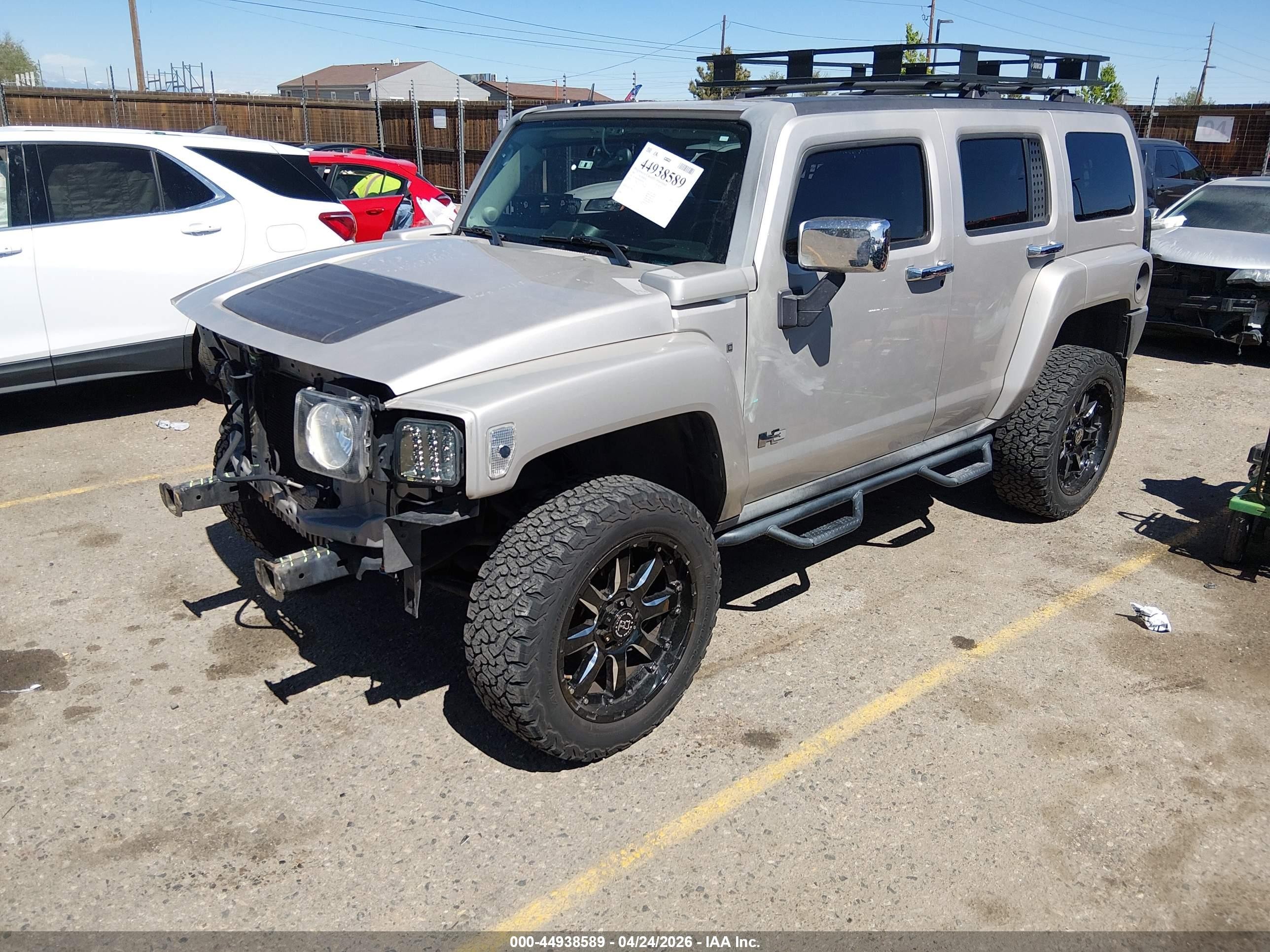 2007 Hummer H3 Suv   Silver vin: 5GTDN13E978201593