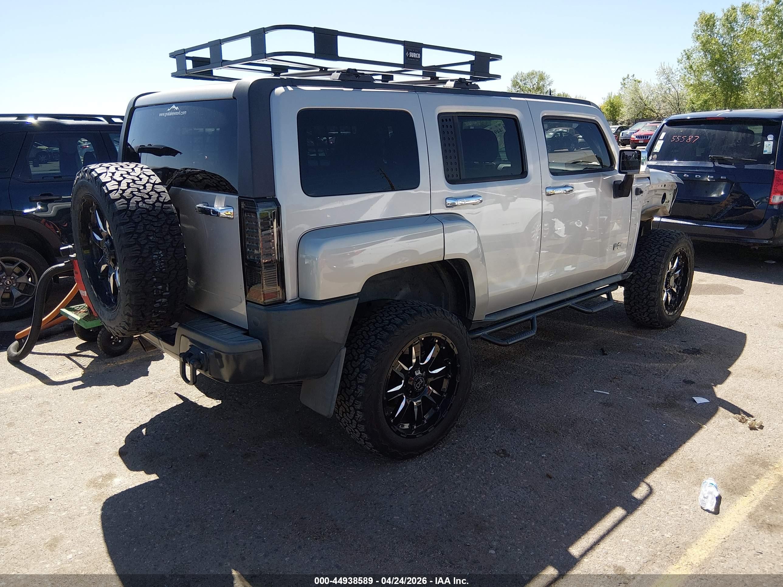 2007 Hummer H3 Suv   Silver vin: 5GTDN13E978201593