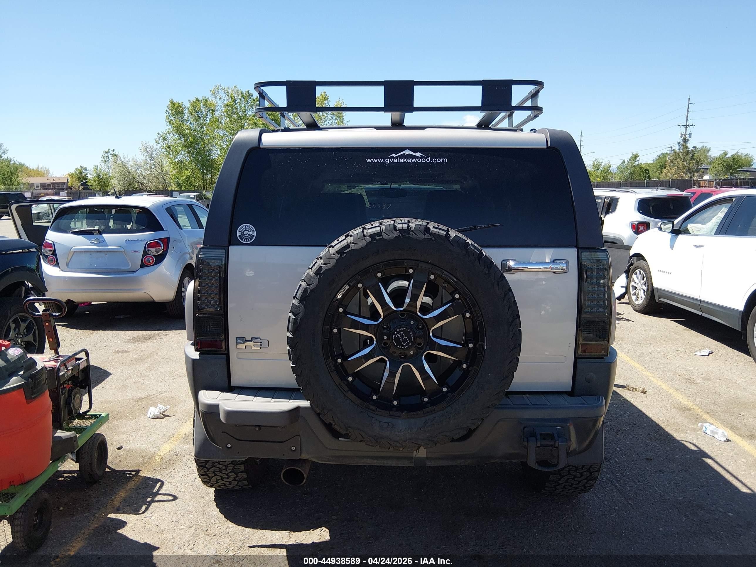 2007 Hummer H3 Suv   Silver vin: 5GTDN13E978201593