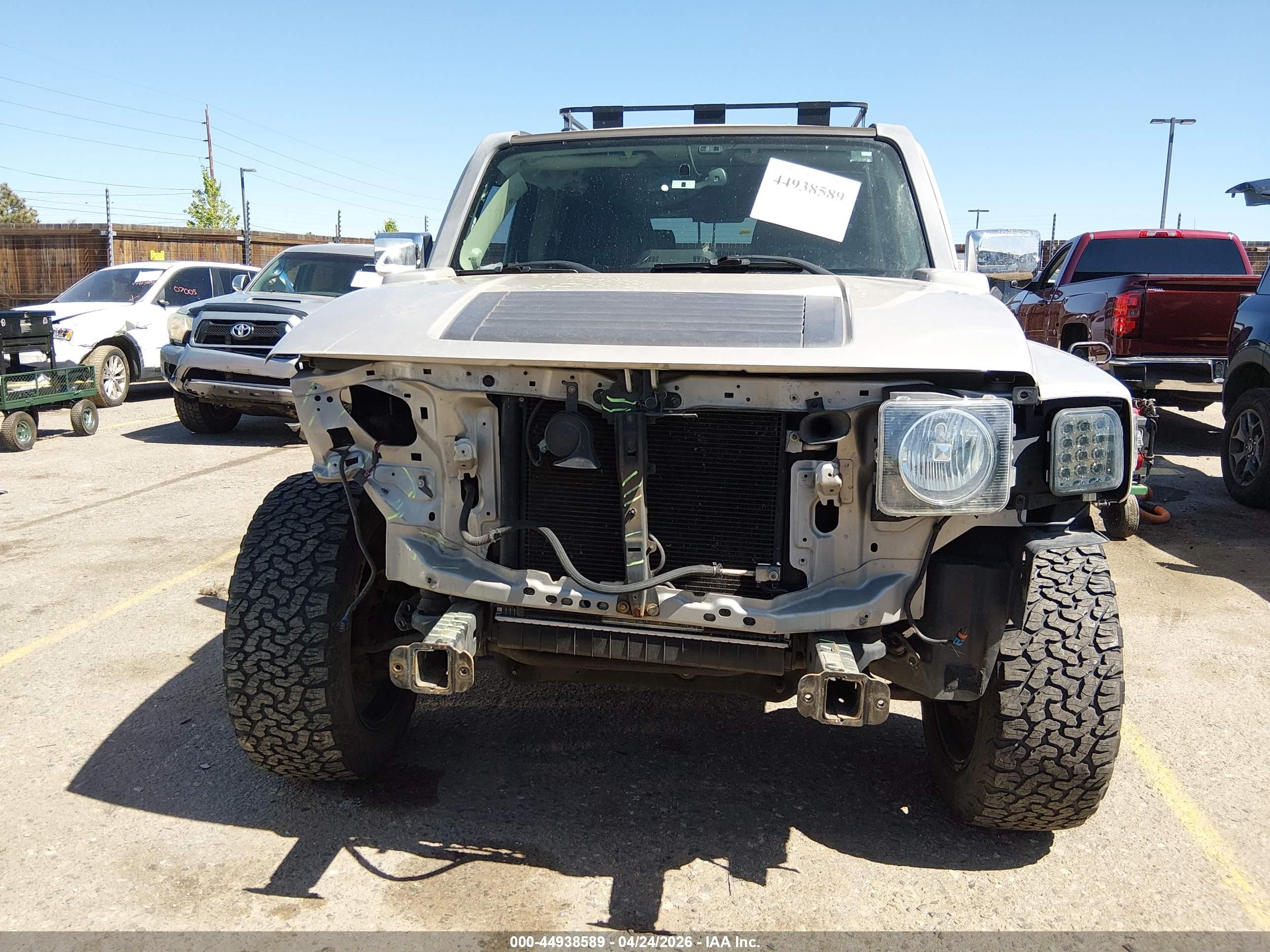 2007 Hummer H3 Suv   Silver vin: 5GTDN13E978201593