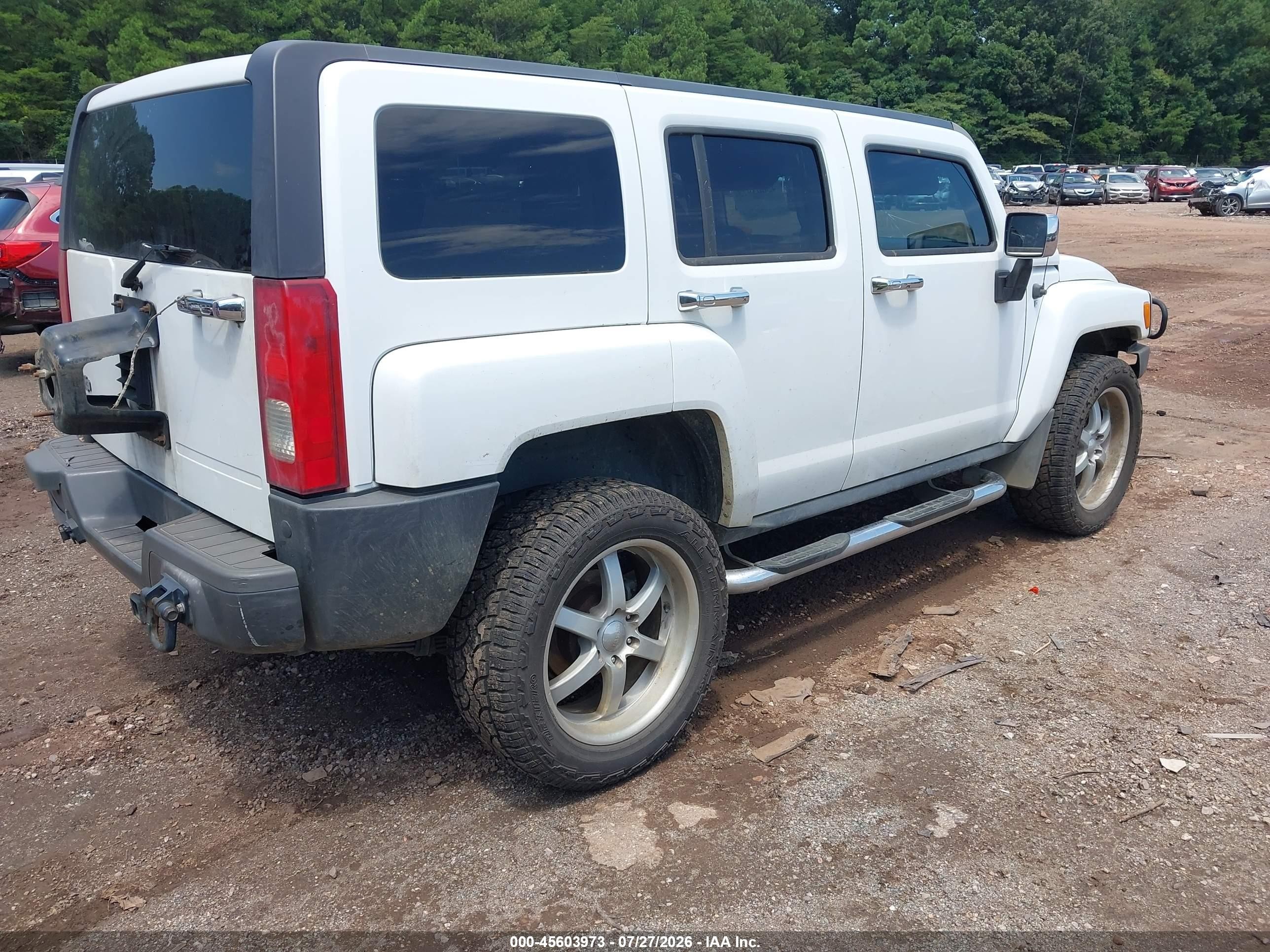 2007 Hummer H3 Suv   White vin: 5GTDN13EX78172492