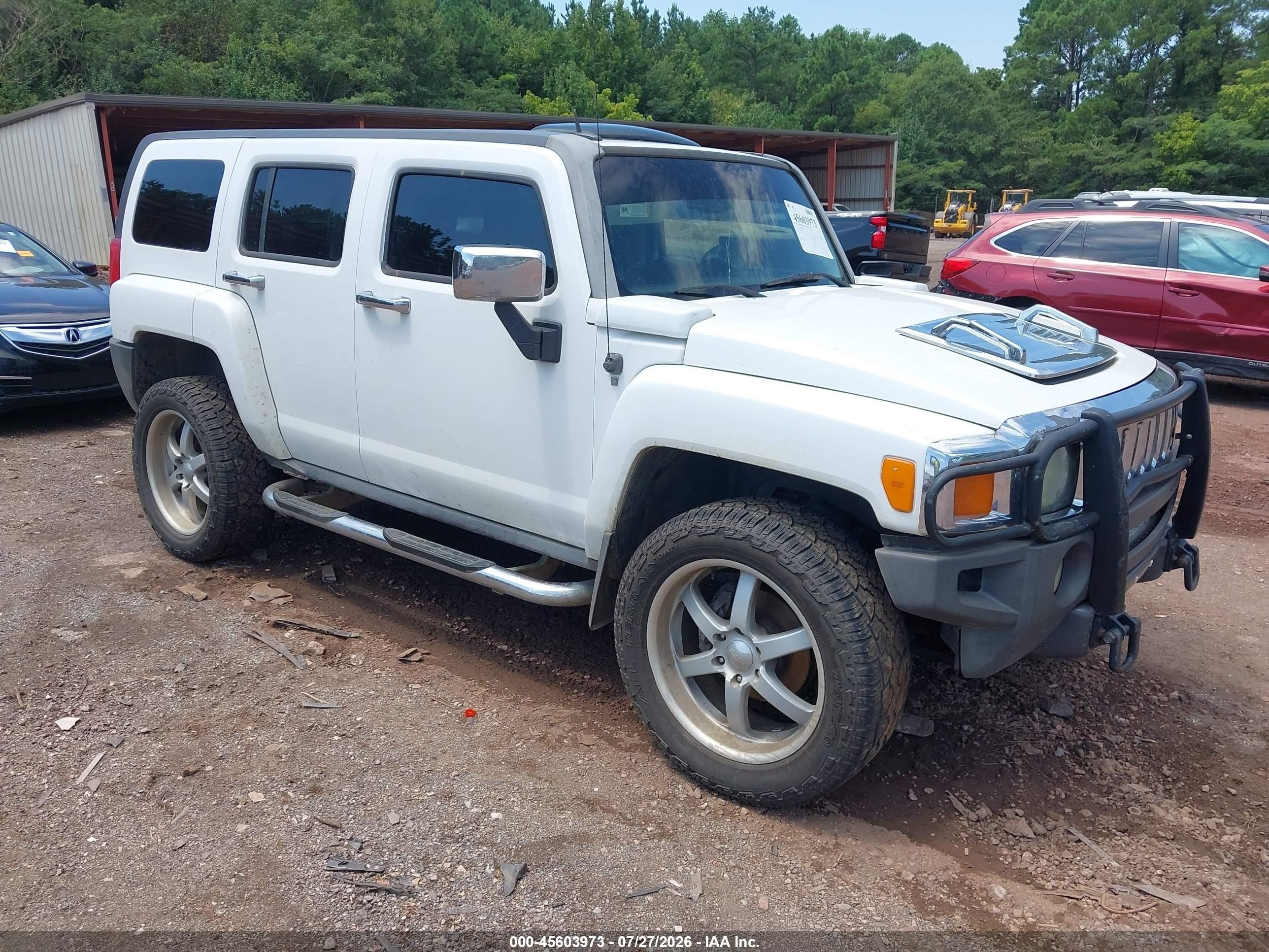 2007 Hummer H3 Suv   White vin: 5GTDN13EX78172492