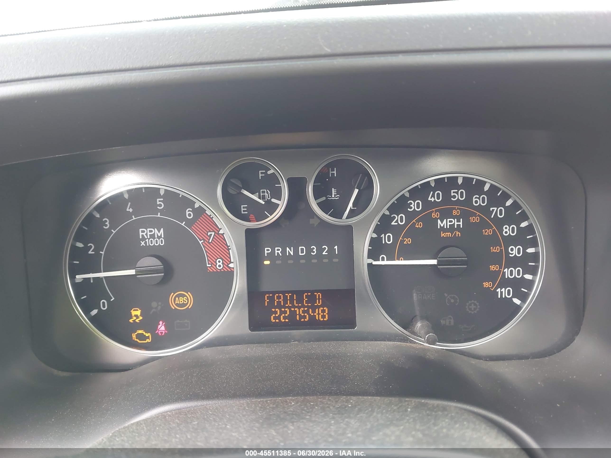 2007 Hummer H3 Suv   White vin: 5GTDN13EX78254092