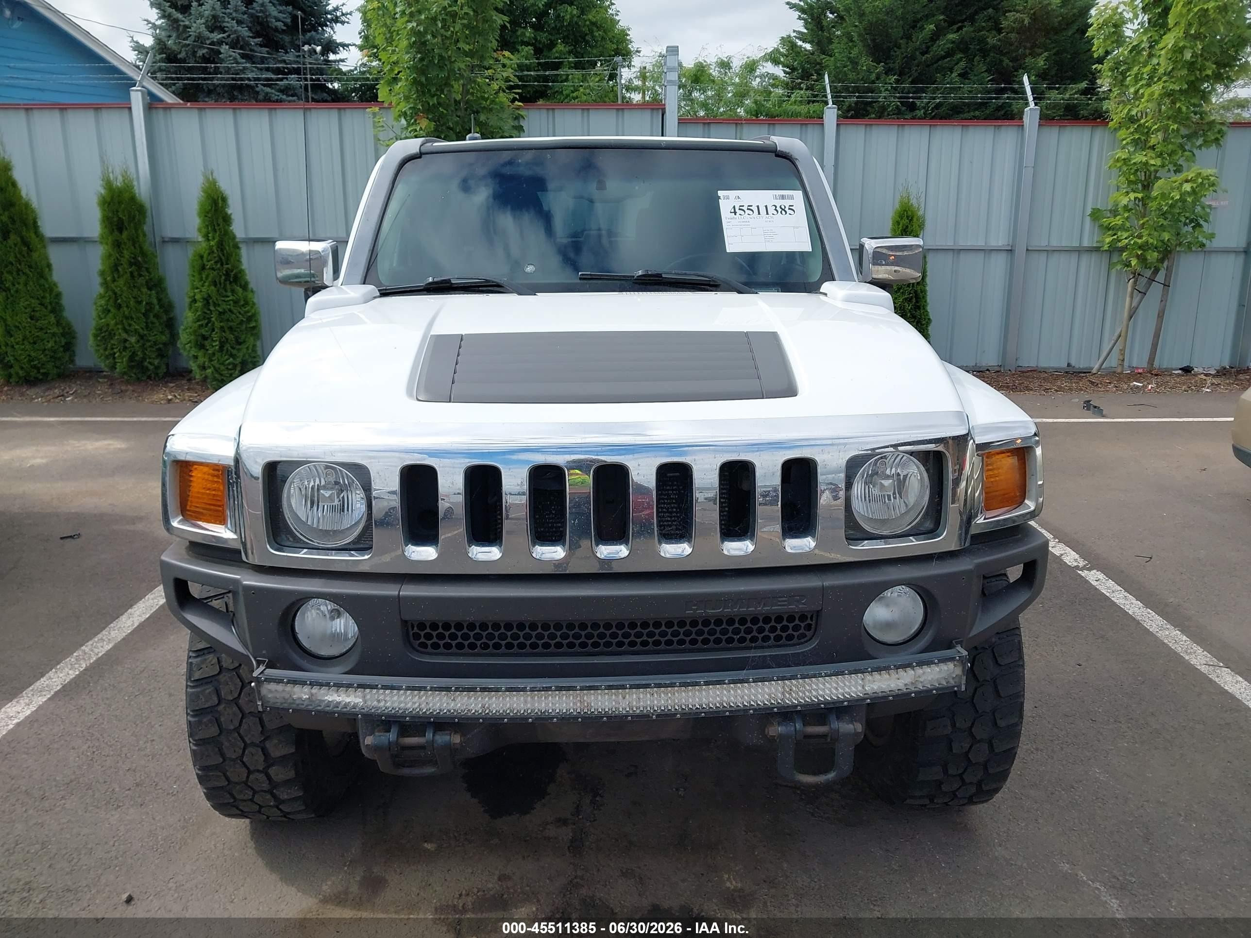 2007 Hummer H3 Suv   White vin: 5GTDN13EX78254092