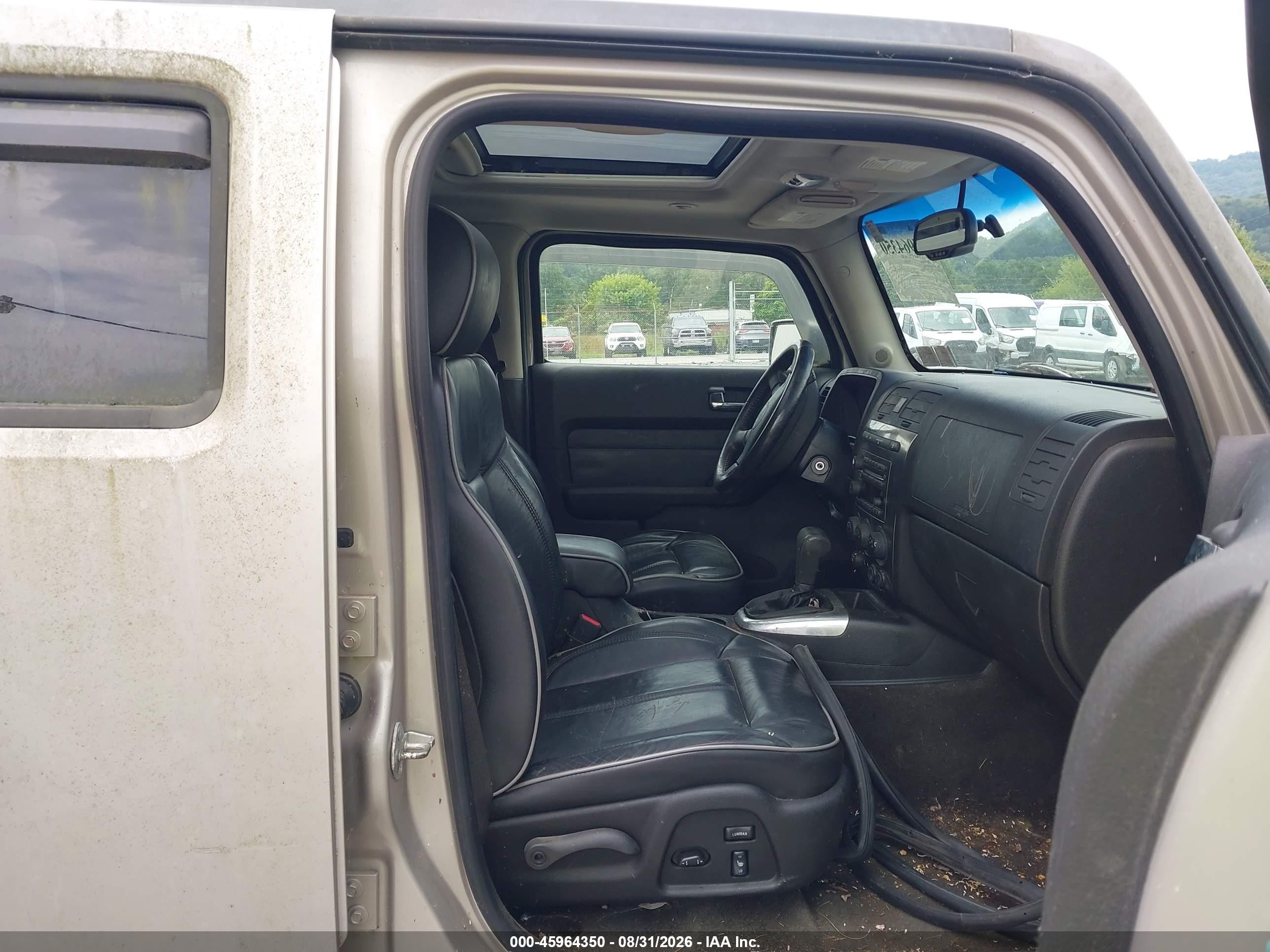 2009 Hummer H3 Suv   Gold vin: 5GTEN13E098112082