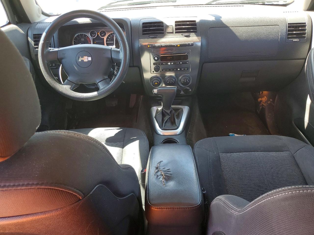 2008 Hummer H3 Черный vin: 5GTEN13E188139936