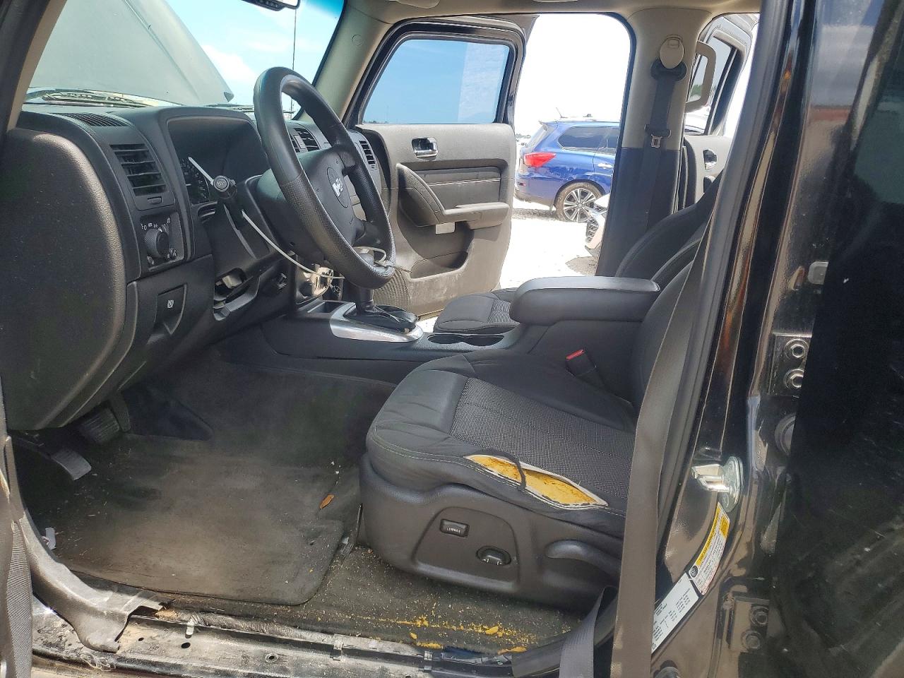 2008 Hummer H3 Черный vin: 5GTEN13E188163069