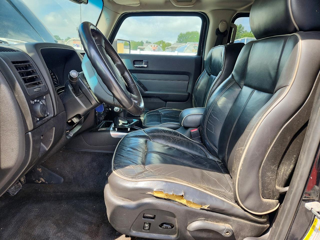 2008 Hummer H3 Black vin: 5GTEN13E488137792
