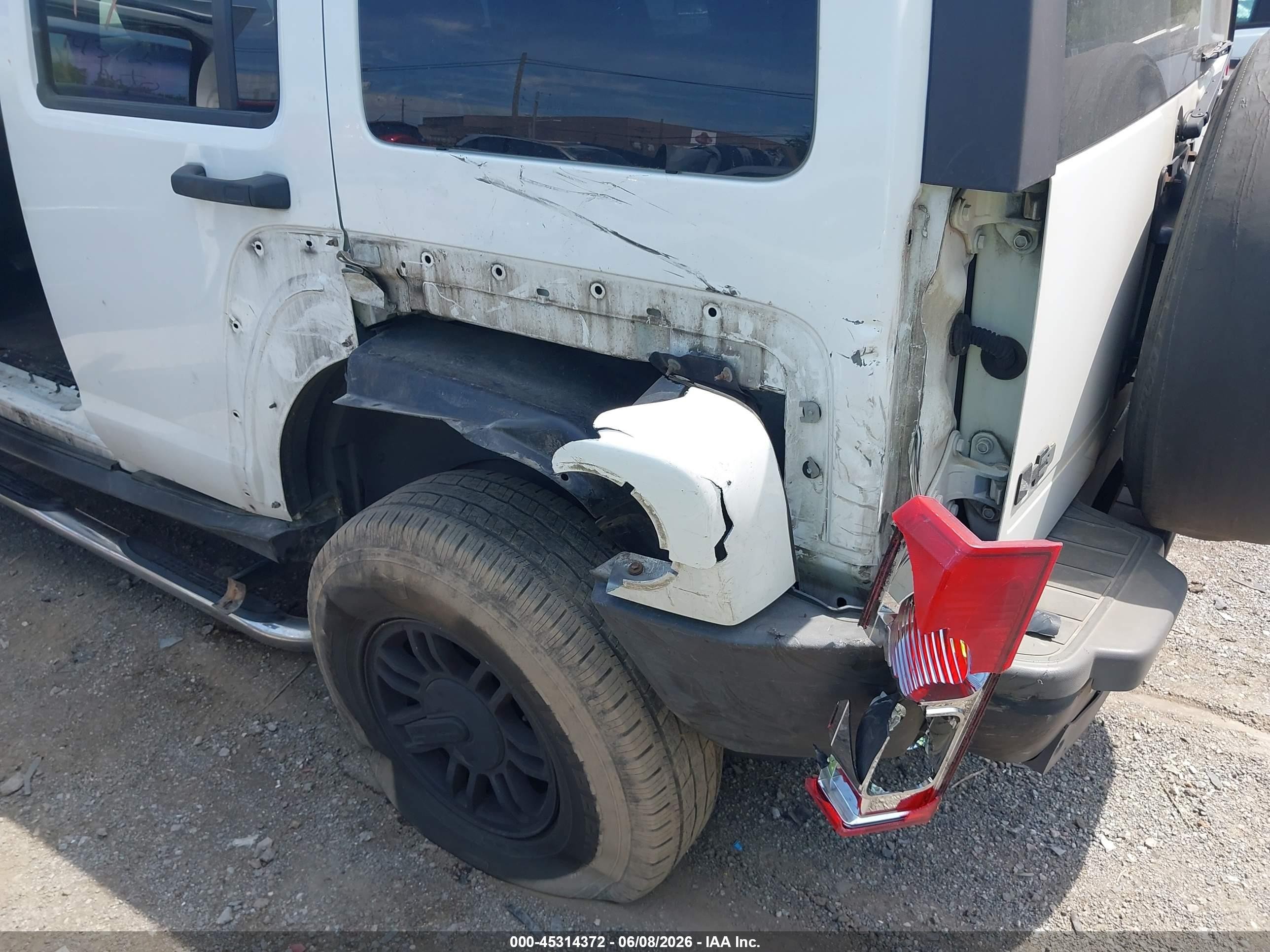 2008 Hummer H3 Suv   Белый vin: 5GTEN13E588110293