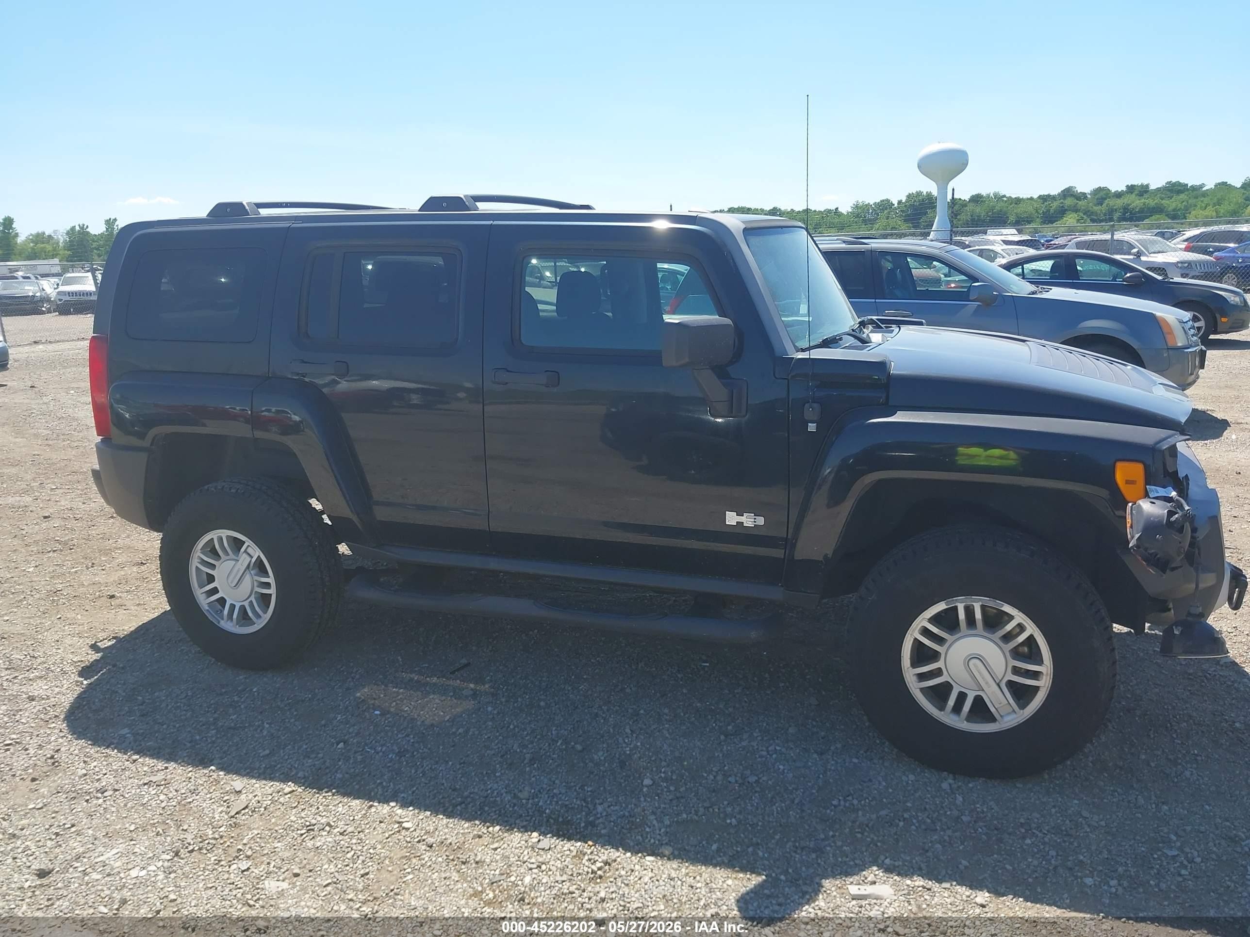 2008 Hummer H3 Suv   Black vin: 5GTEN13E688187674
