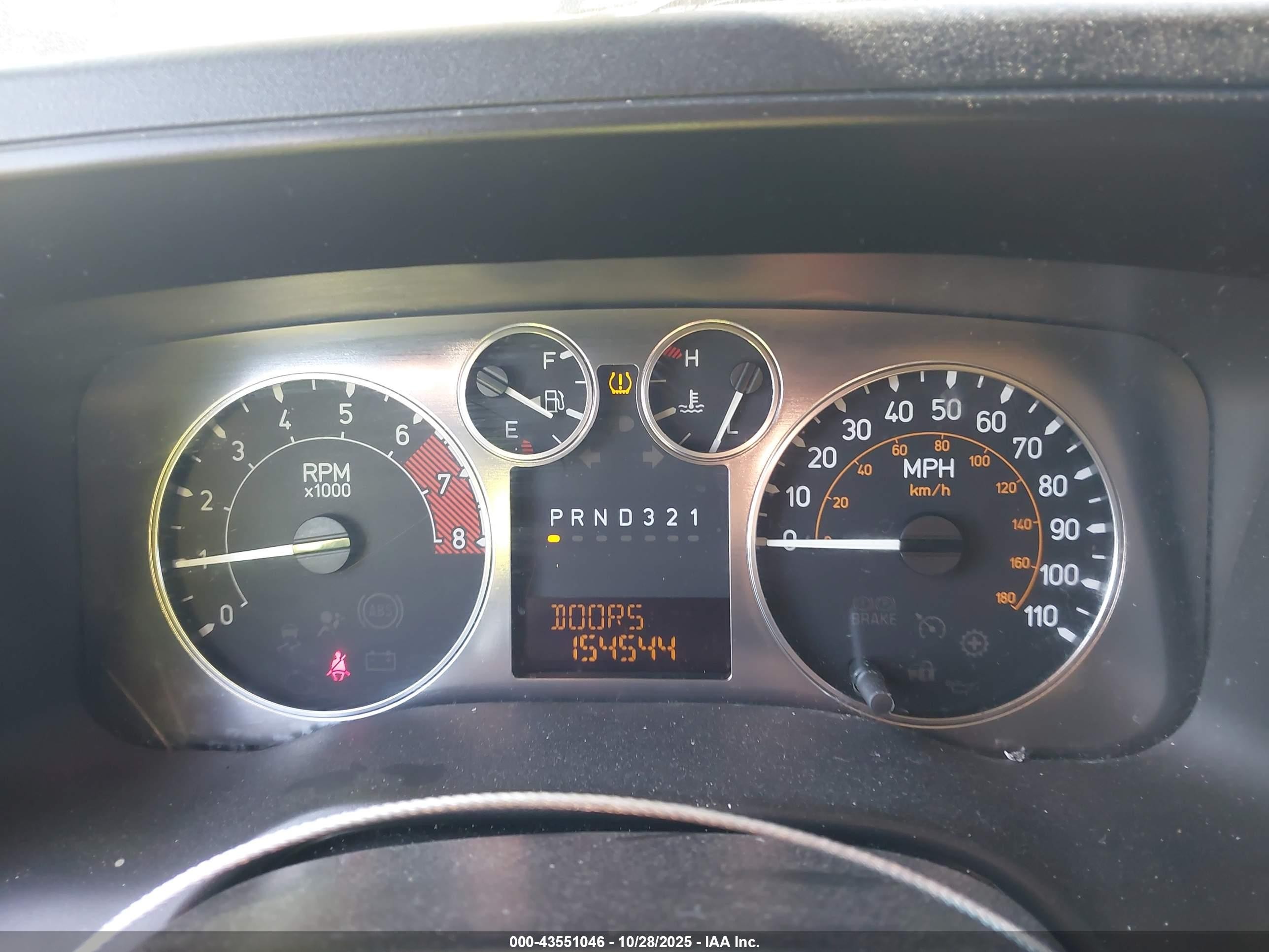 2009 Hummer H3 Suv   Black vin: 5GTEN13E798106425