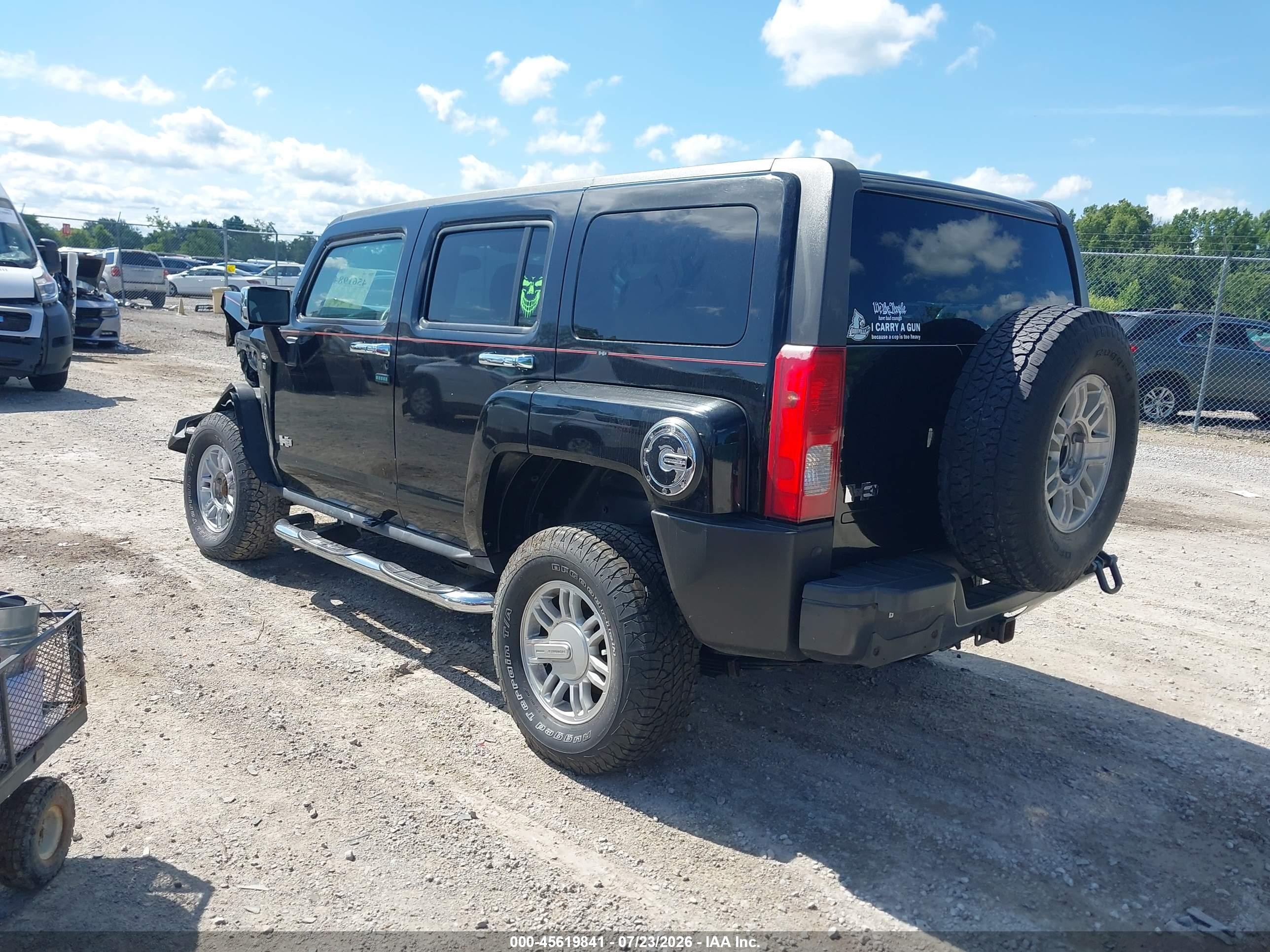 2009 Hummer H3 Suv   Black vin: 5GTEN13E798113343